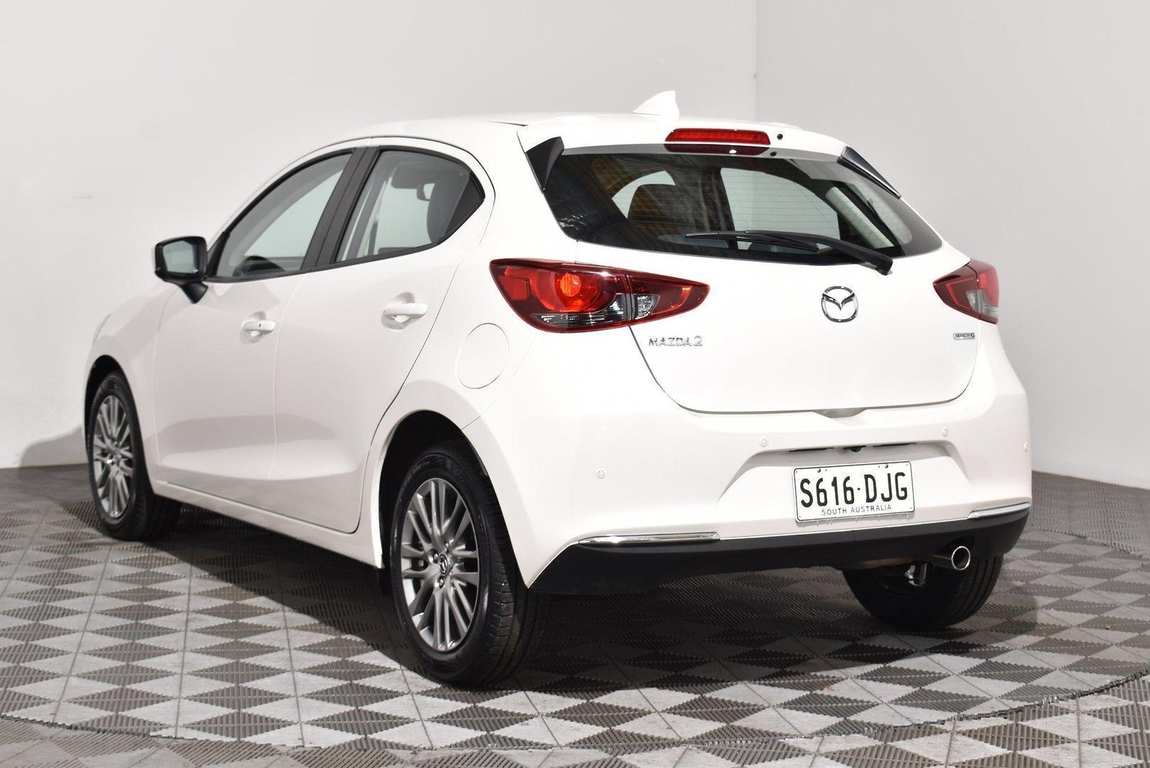 2021 Mazda 2 G15 GT — photo 14