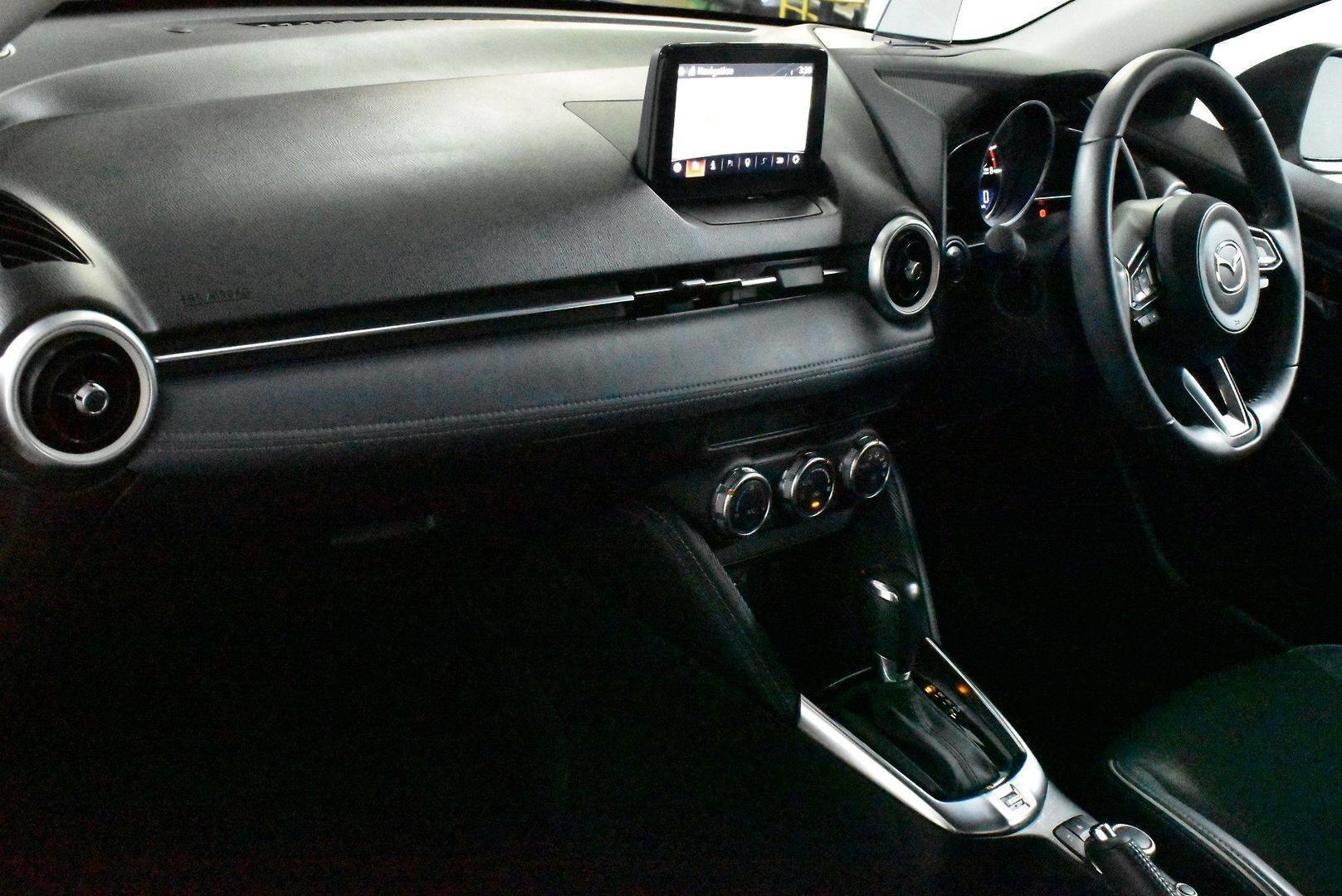 2021 Mazda 2 G15 GT — photo 6
