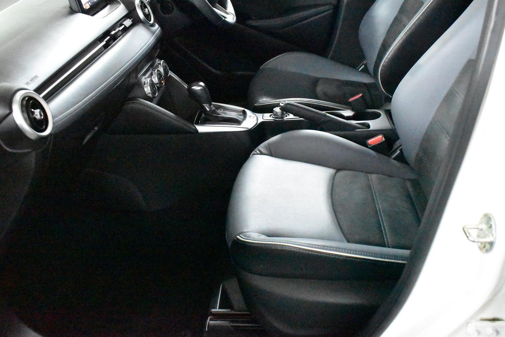 2021 Mazda 2 G15 GT — photo 7