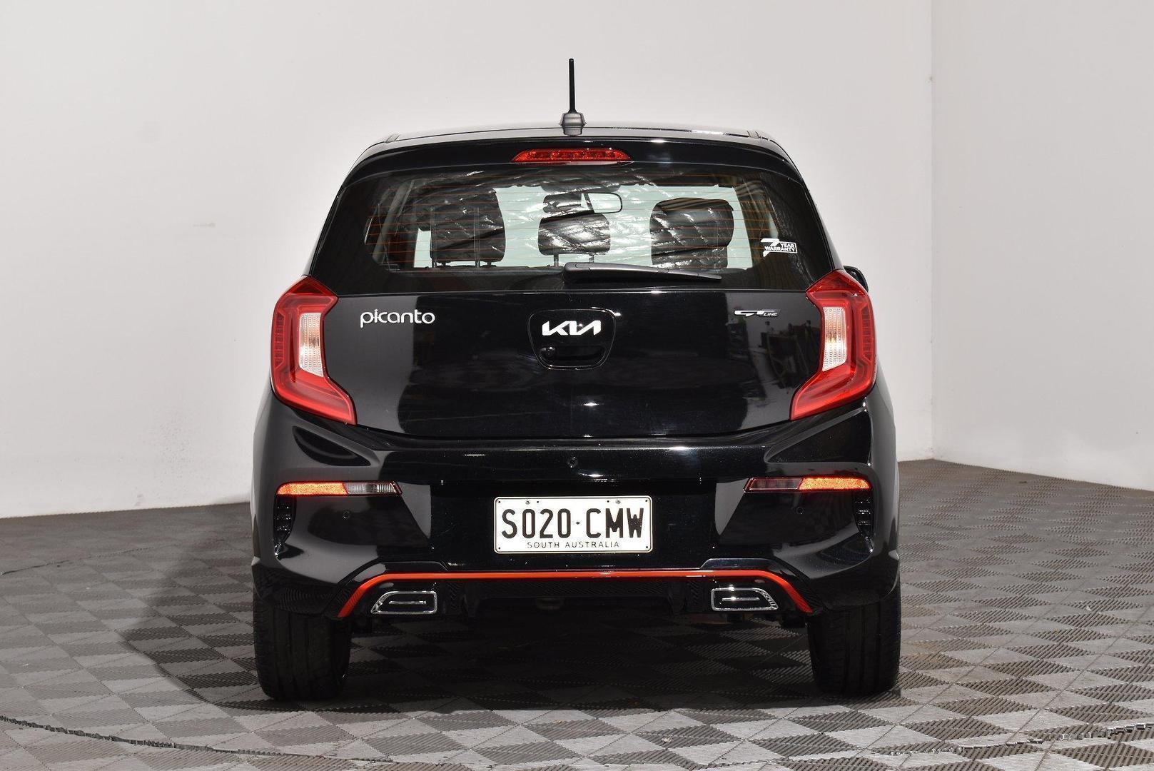 2021 Kia Picanto GTLine — photo 4