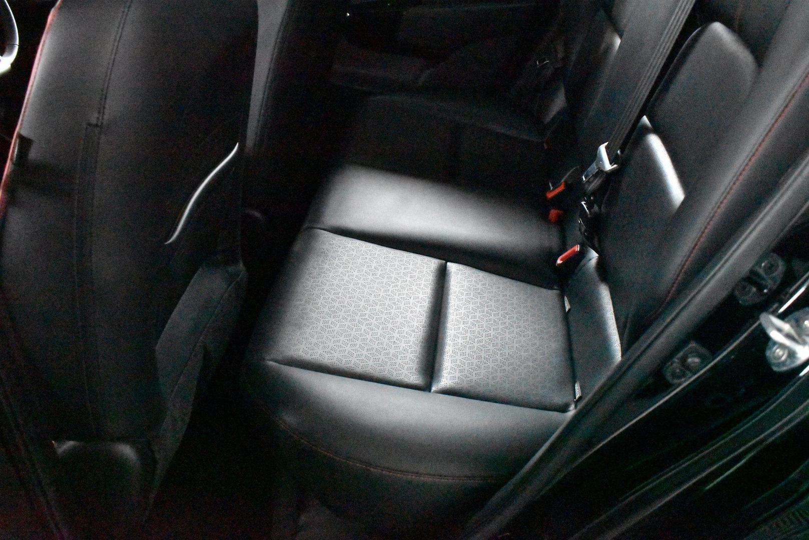 2021 Kia Picanto GTLine — photo 8
