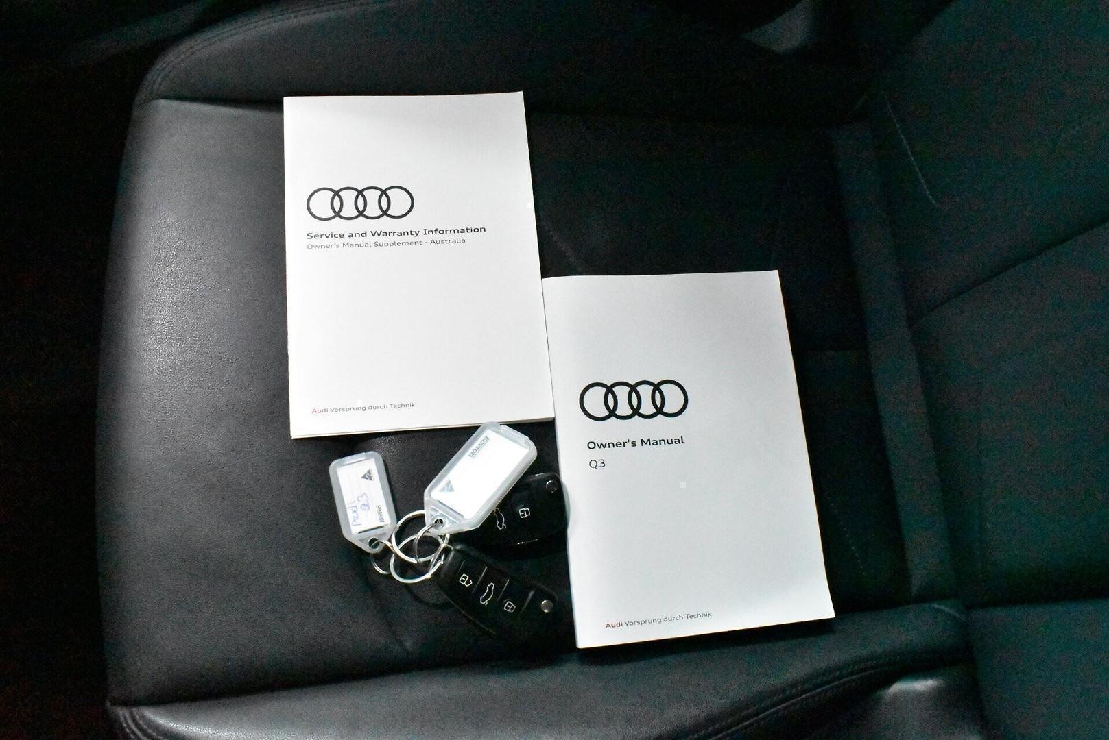 2022 Audi Q3 35 TFSI S line — photo 26