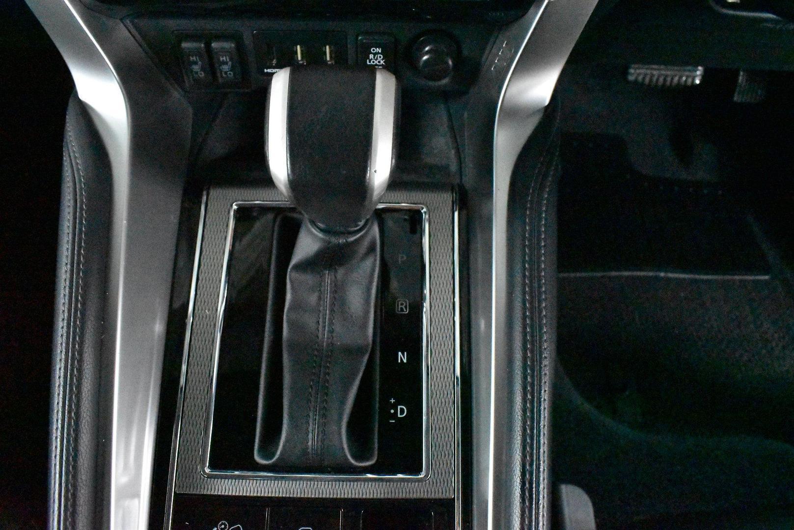 2021 Mitsubishi Pajero Sport Exceed — photo 20