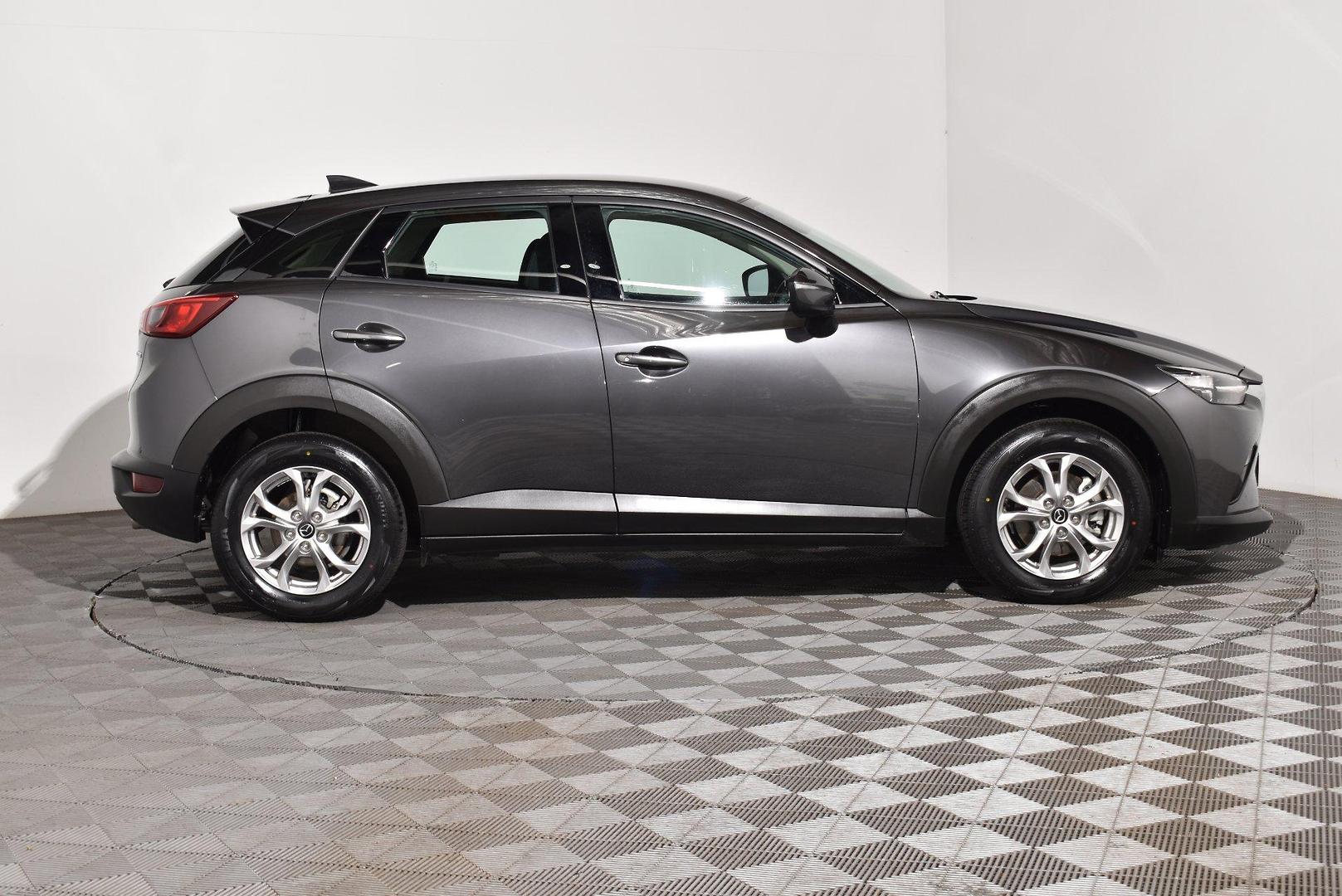 2022 Mazda CX-3 Maxx Sport — photo 11