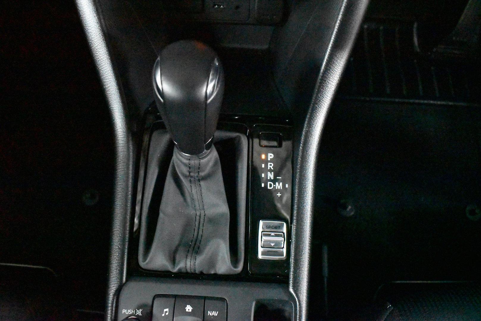 2022 Mazda CX-3 Maxx Sport — photo 21