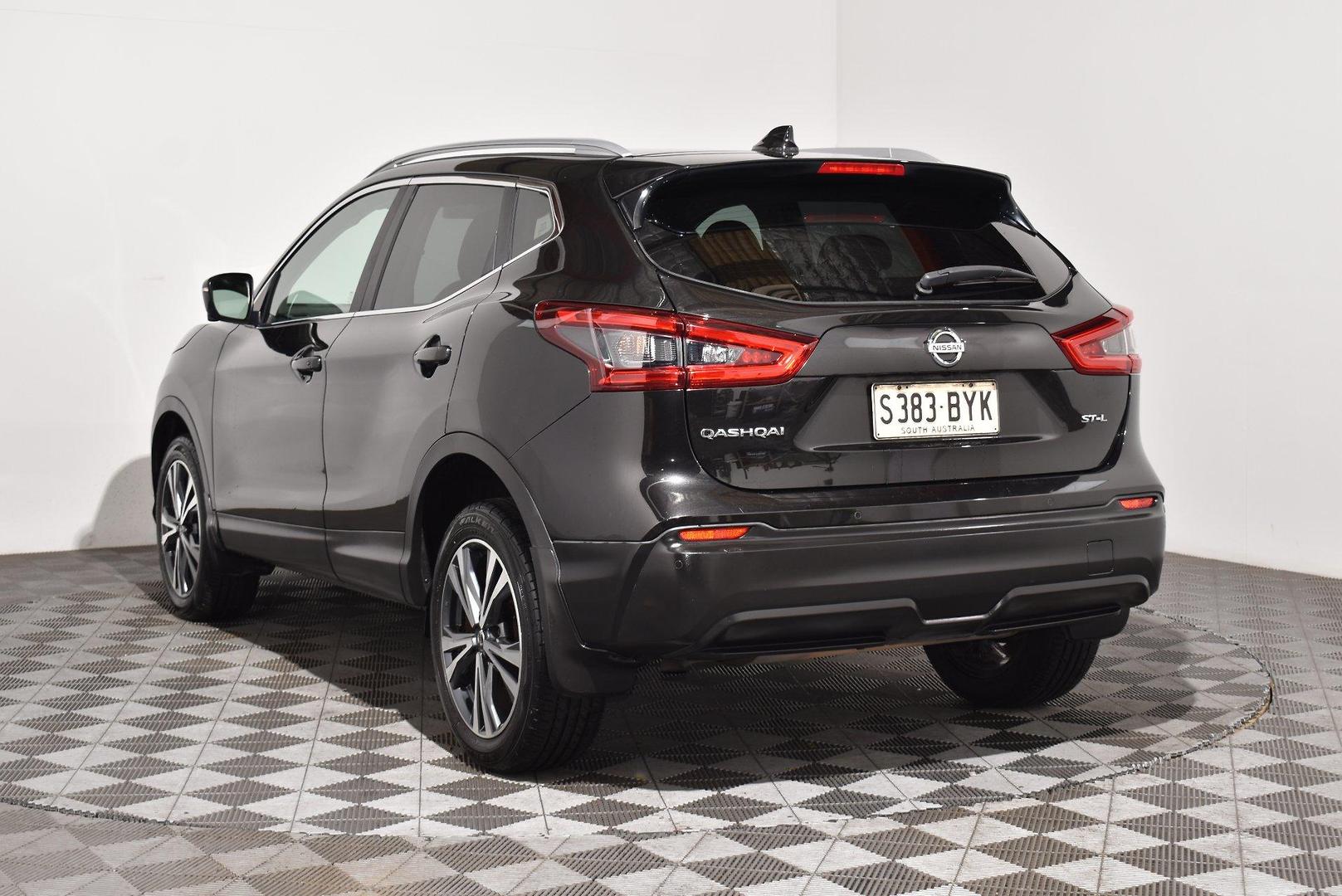 2018 Nissan QASHQAI STL — photo 2