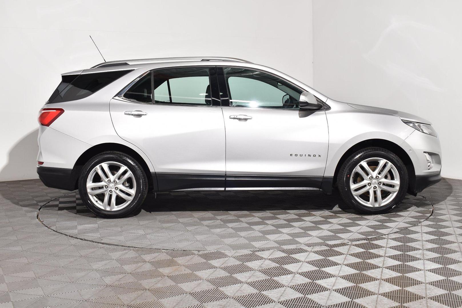 2017 Holden Equinox LTZV — photo 10