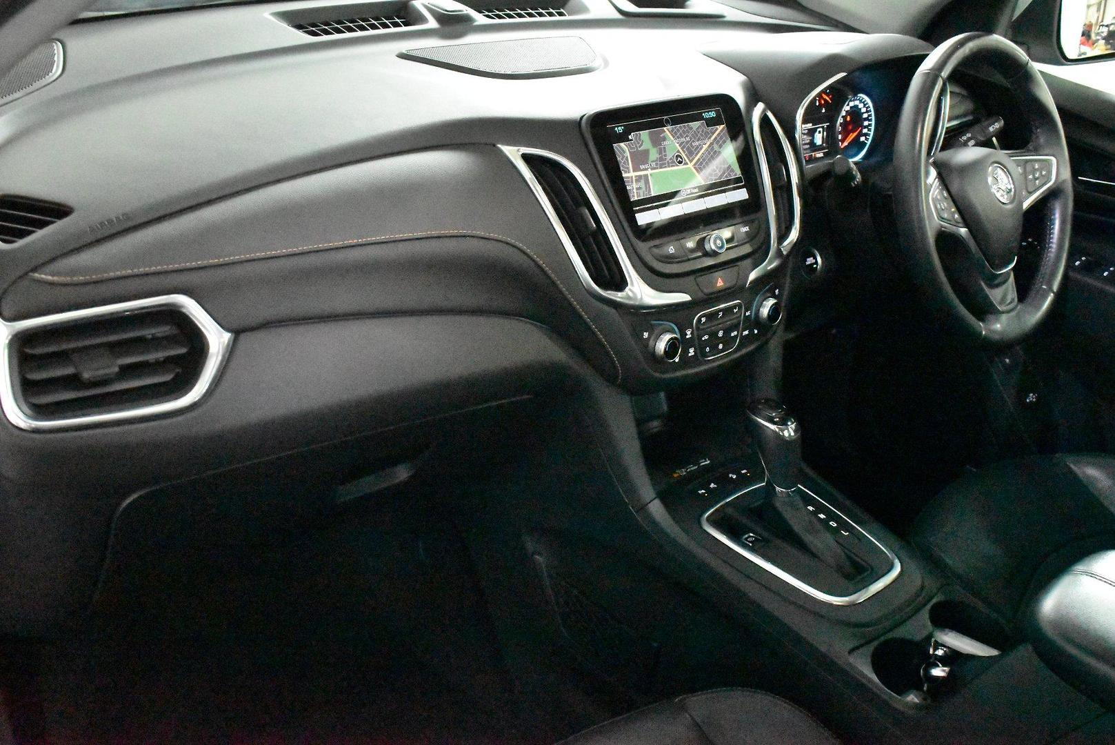 2017 Holden Equinox LTZV — photo 6