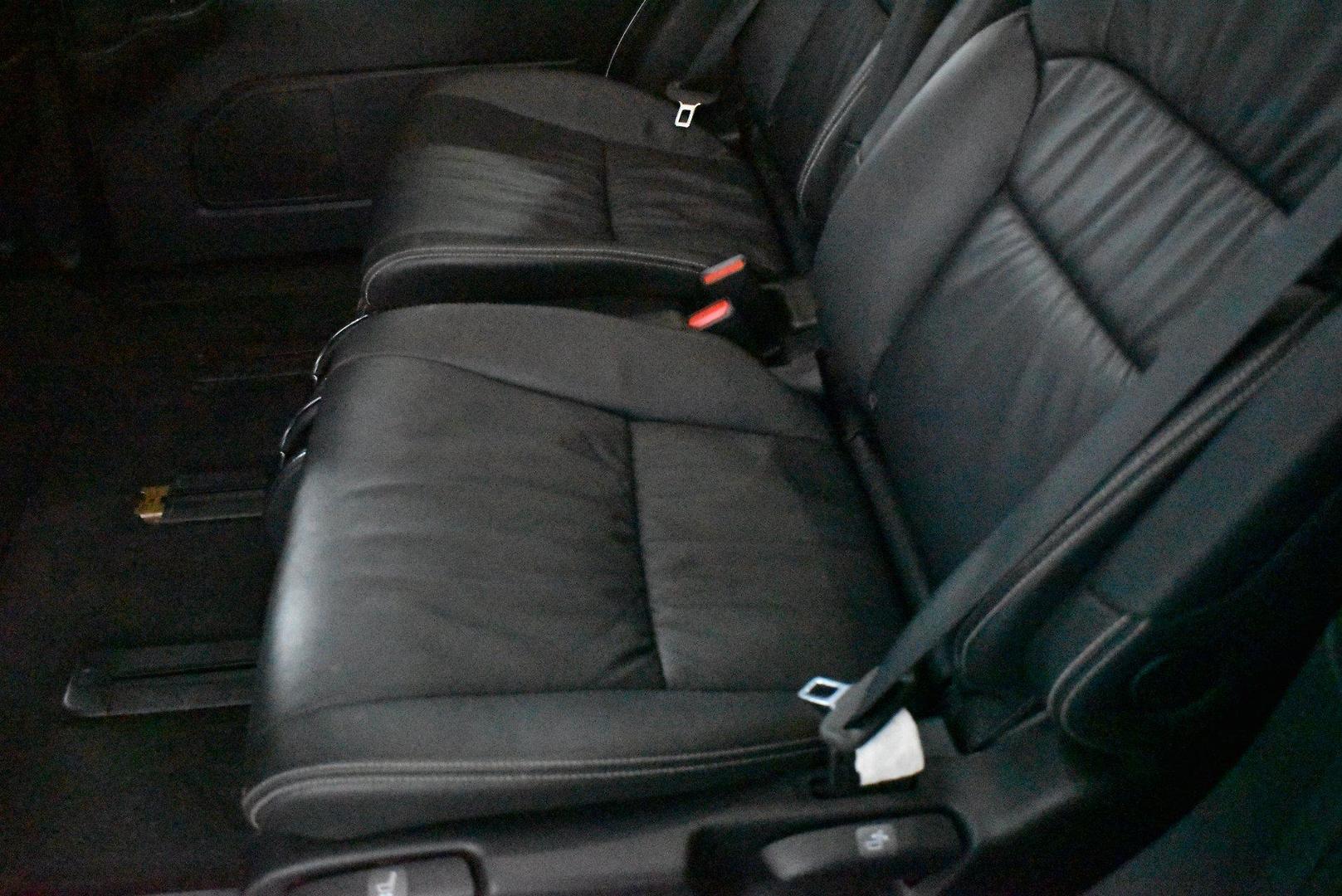 2018 Honda Odyssey VTiL — photo 8