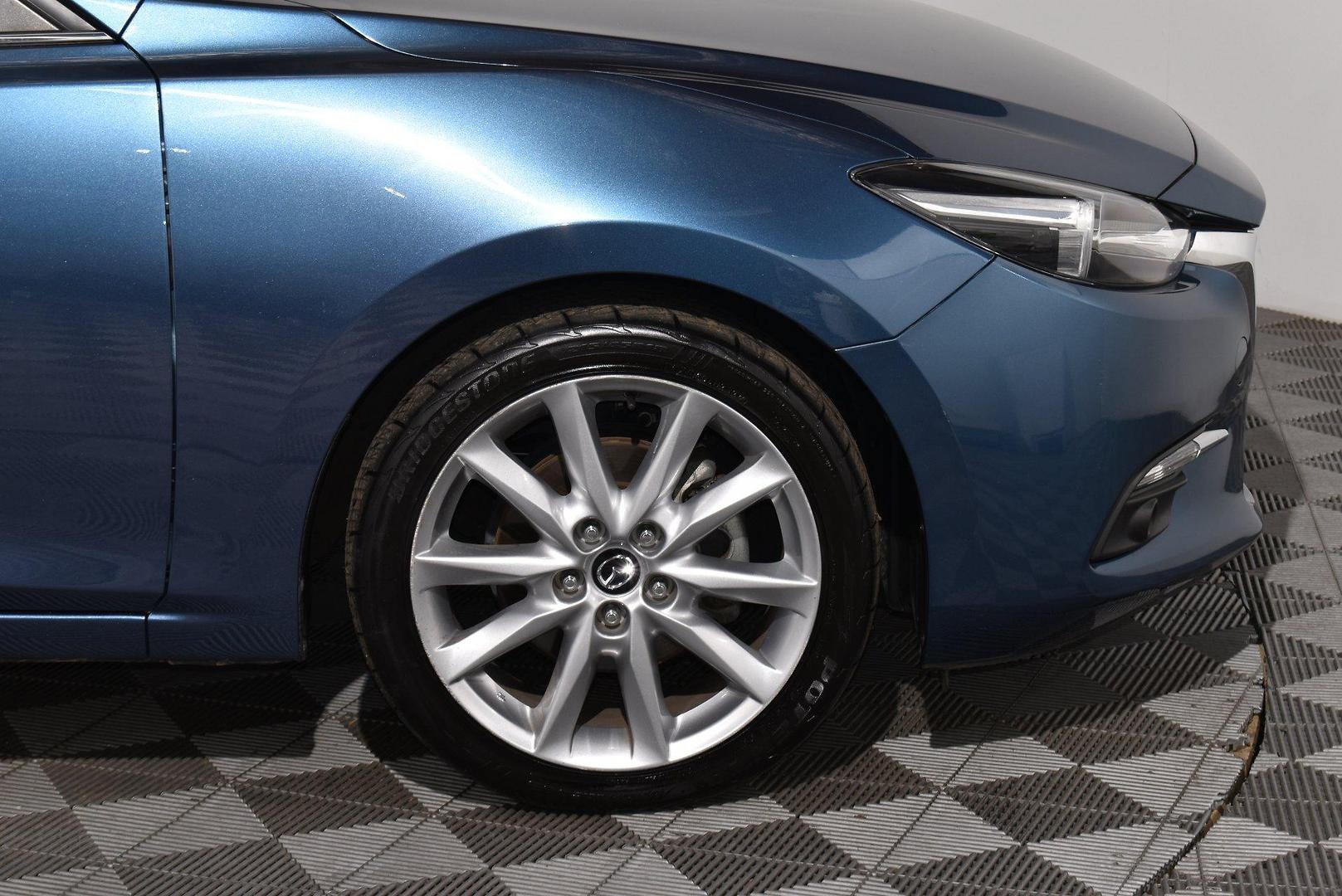 2018 Mazda 3 SP25 GT — photo 18