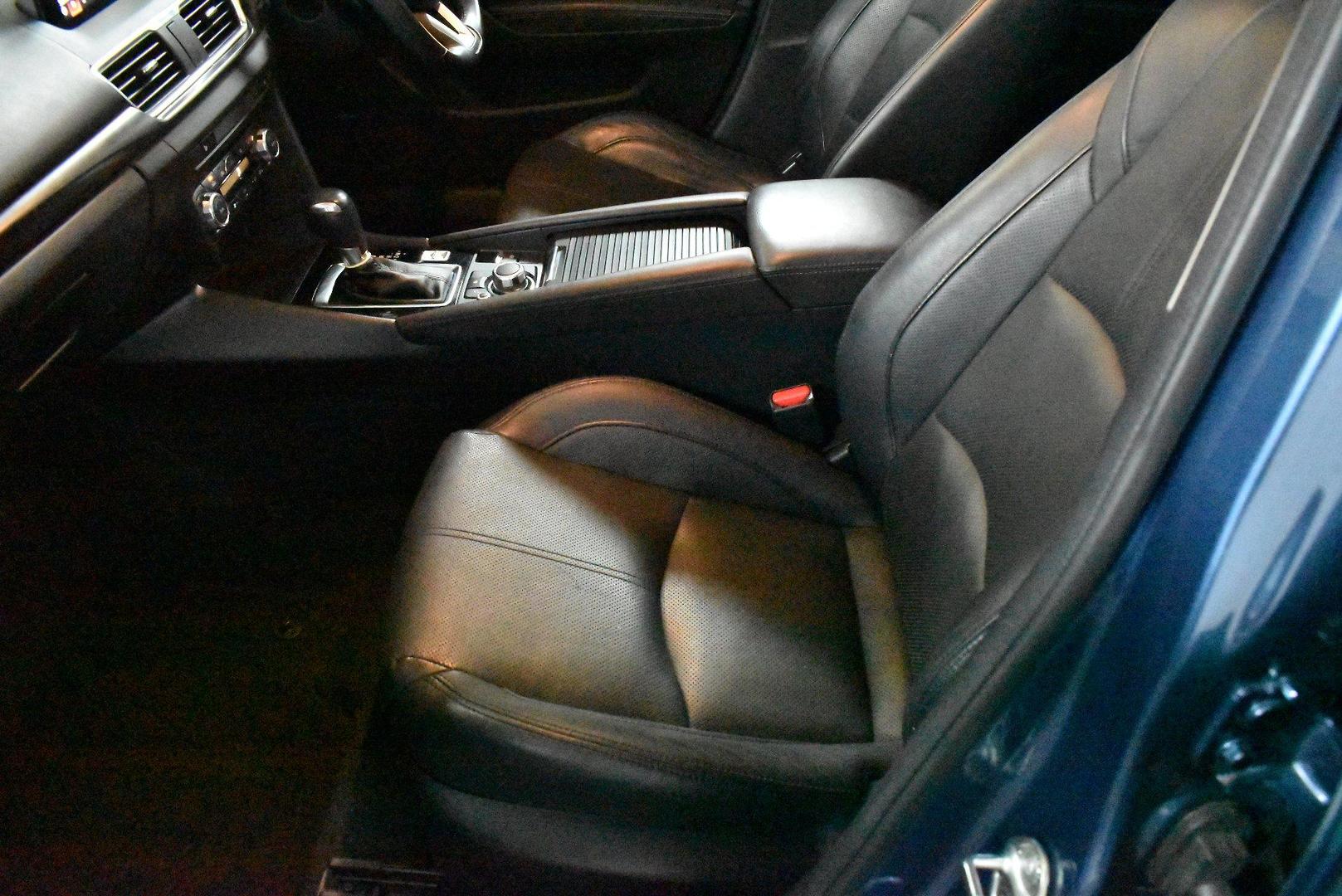 2018 Mazda 3 SP25 GT — photo 7
