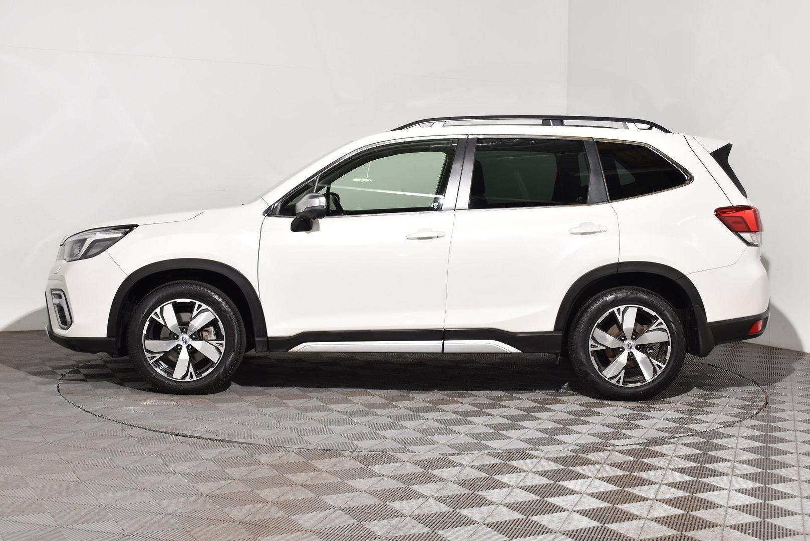 2020 Subaru Forester 25iS — photo 11