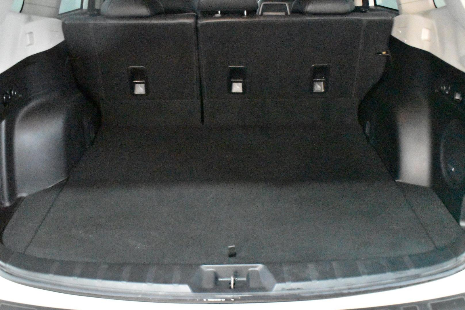 2020 Subaru Forester 25iS — photo 16