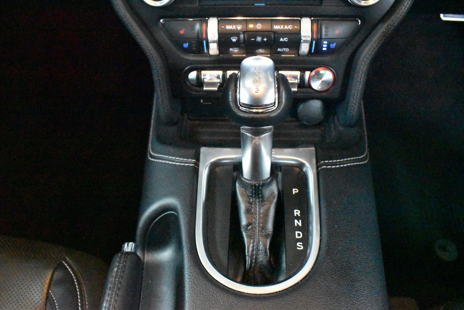 2021 Ford Mustang GT — photo 20
