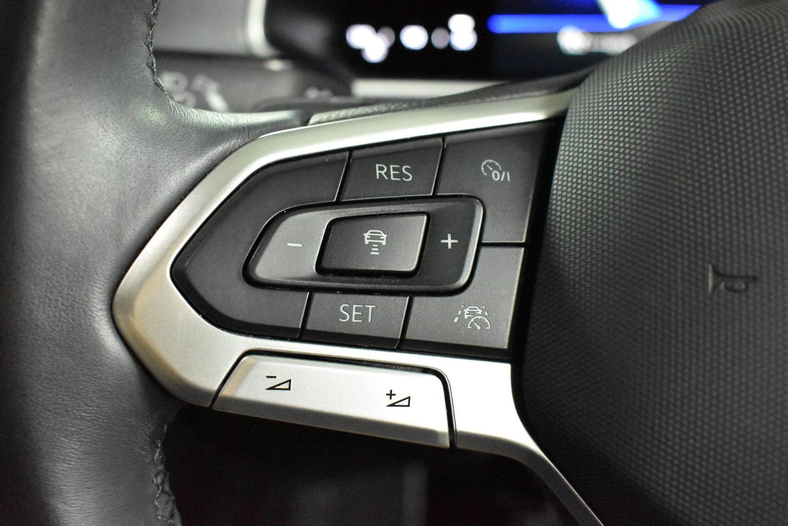 2022 Volkswagen T-Roc 110TSI Style — photo 21