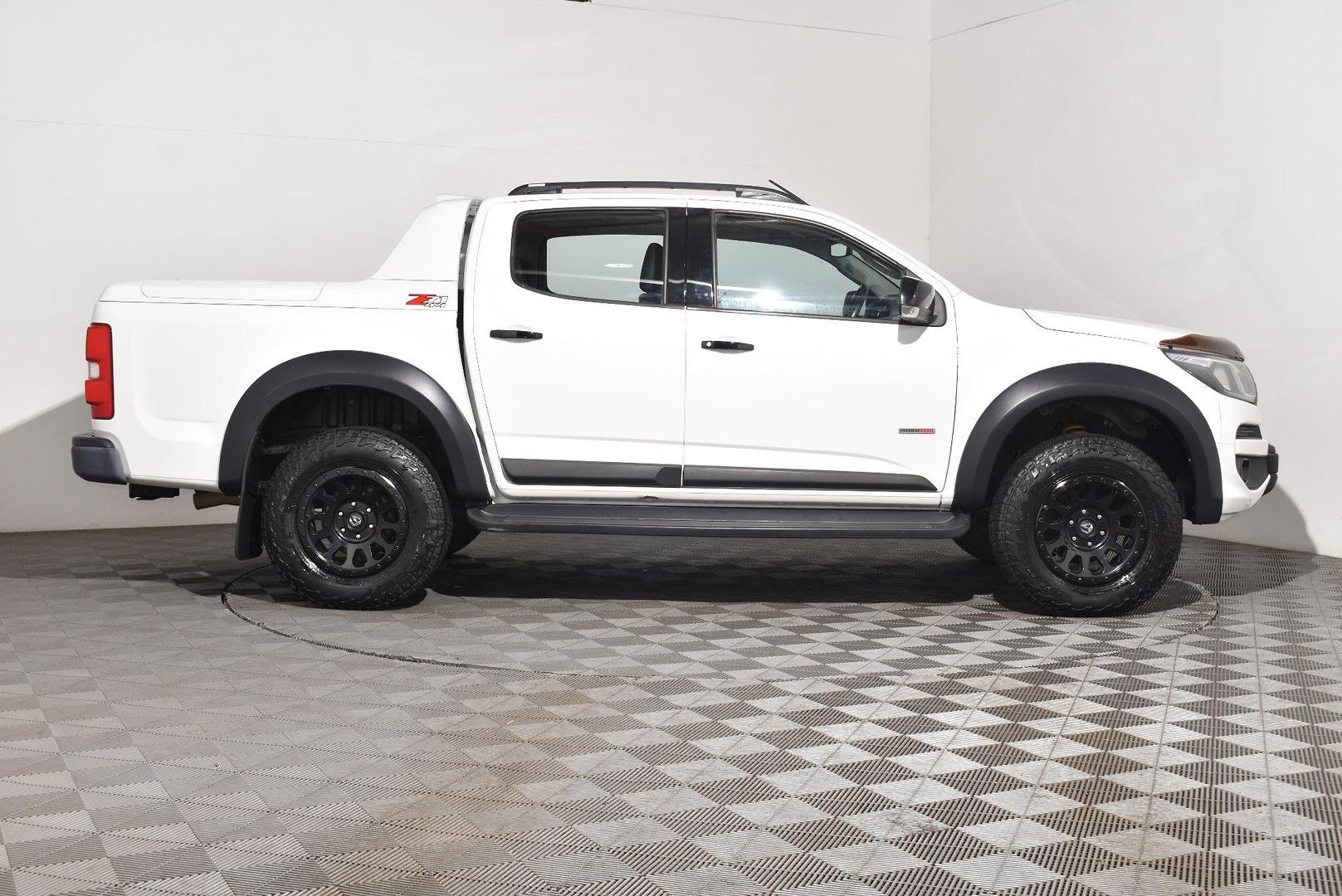 2017 Holden Colorado Z71 — photo 10 of 27