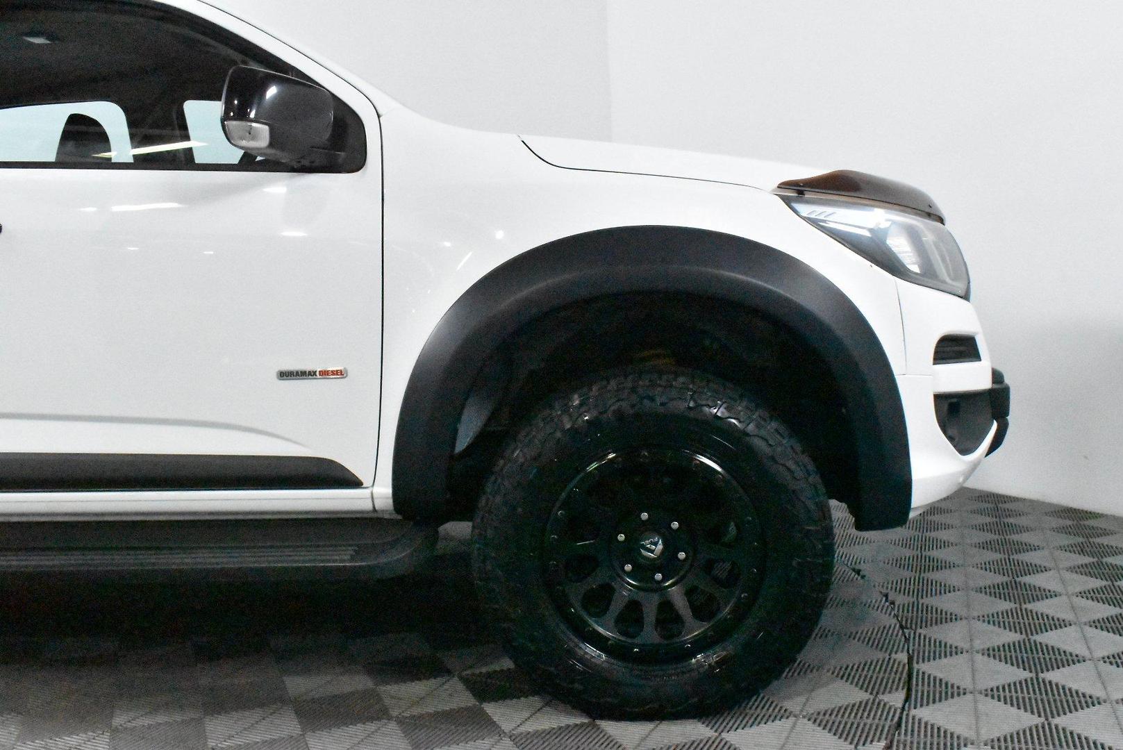 2017 Holden Colorado Z71 — photo 18 of 27