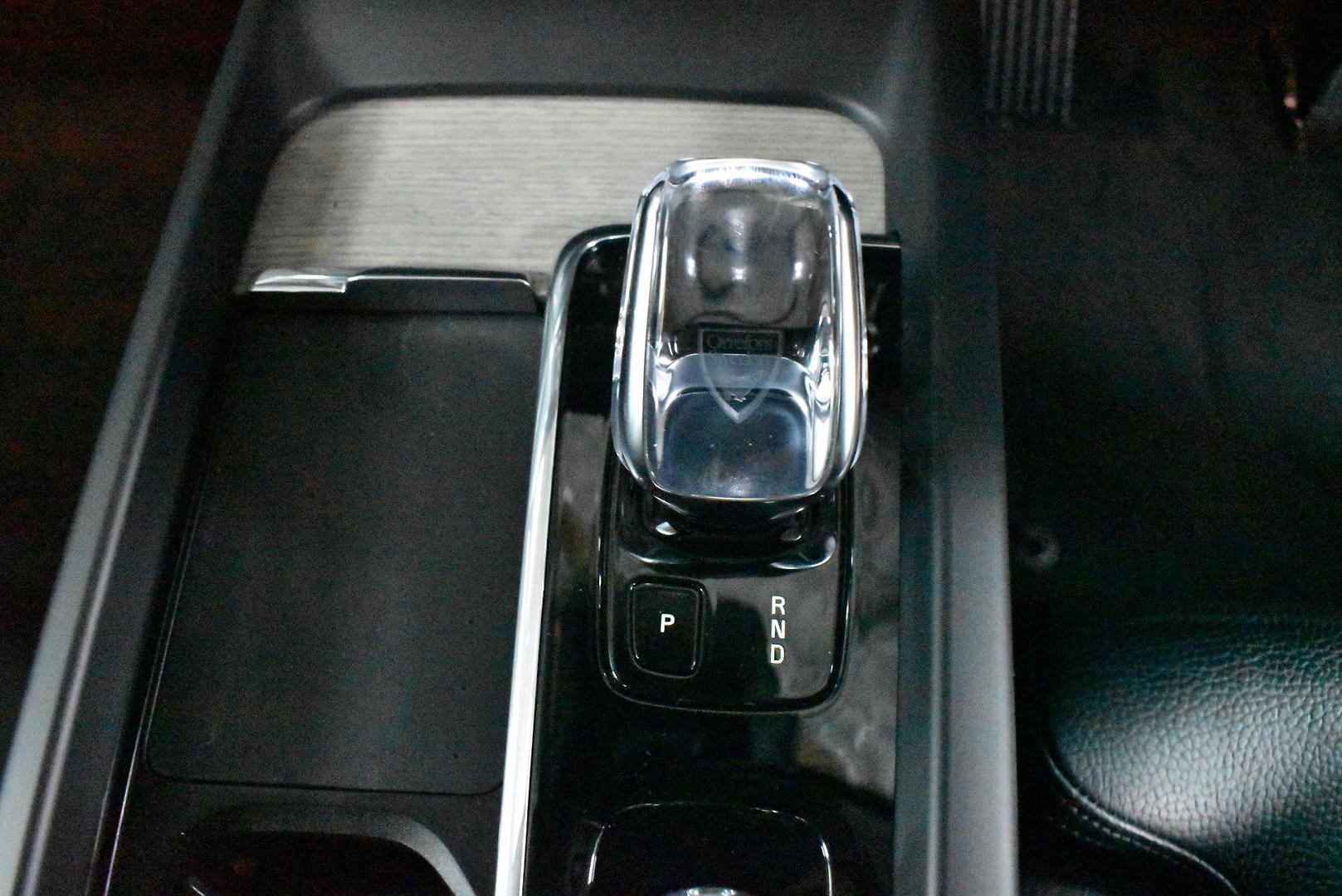2021 Volvo XC60 B5 Inscription — photo 20