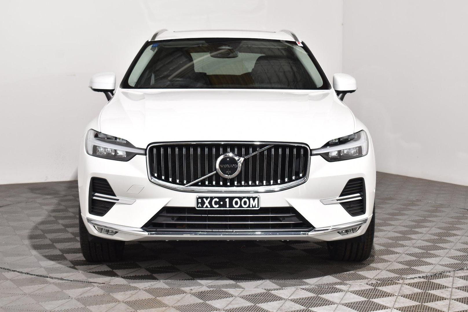 2021 Volvo XC60 B5 Inscription — photo 3