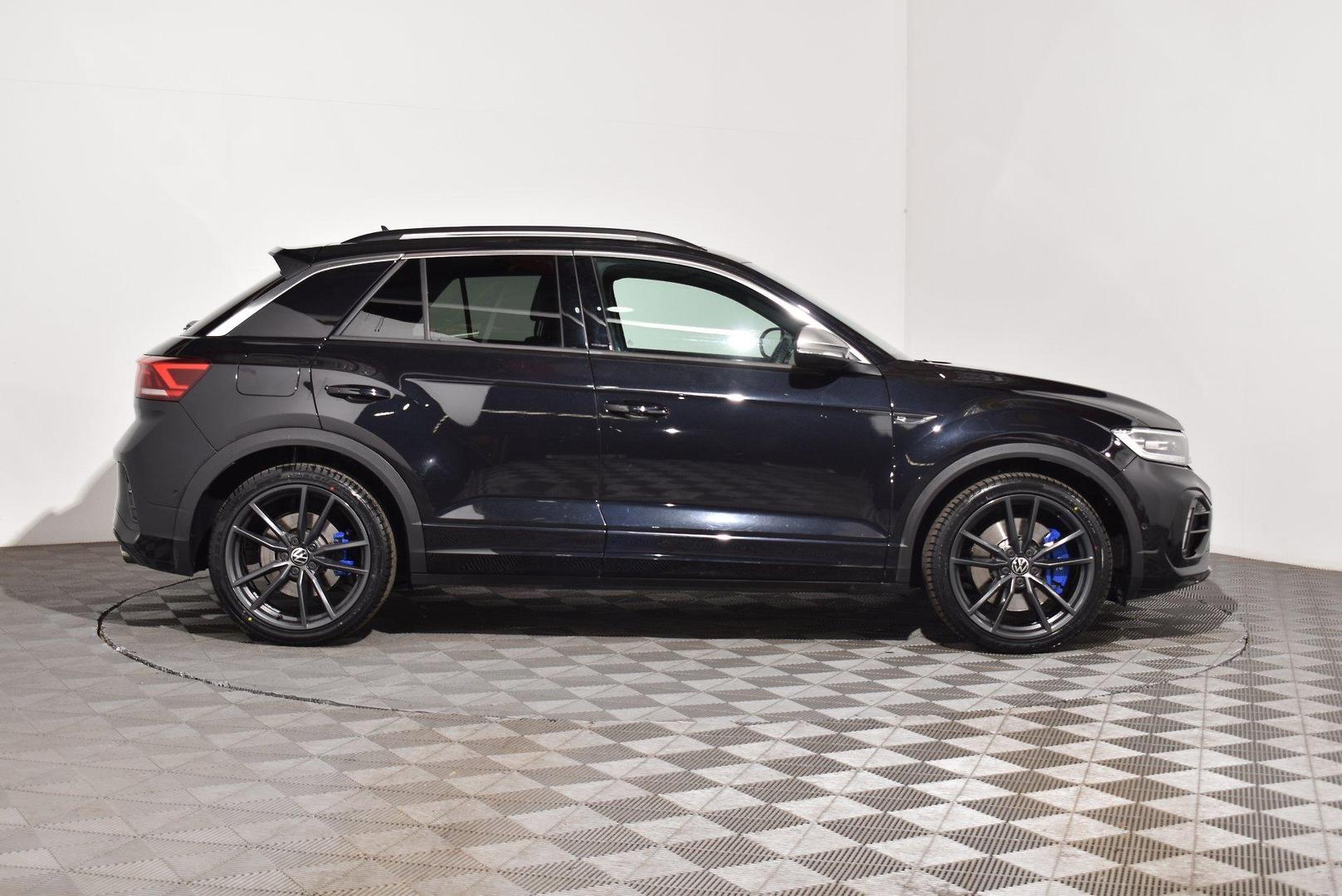 2022 Volkswagen T-Roc R Grid Edition — photo 10