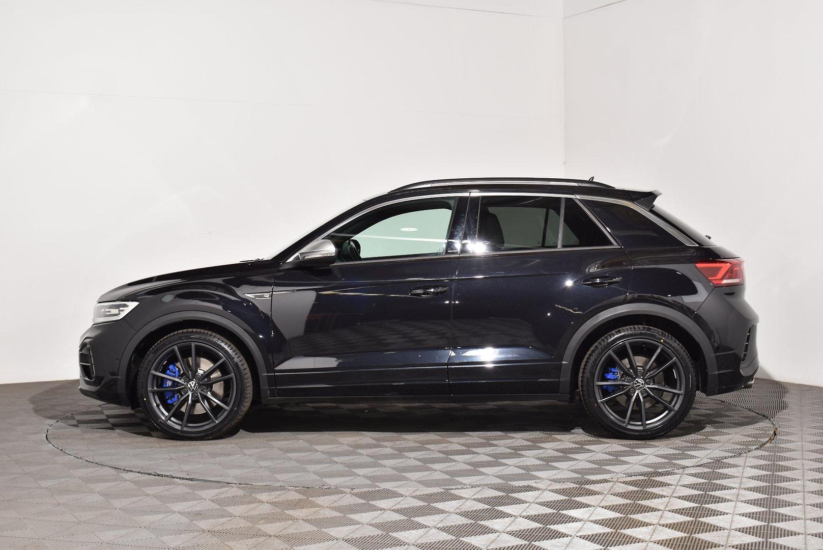 2022 Volkswagen T-Roc R Grid Edition — photo 11