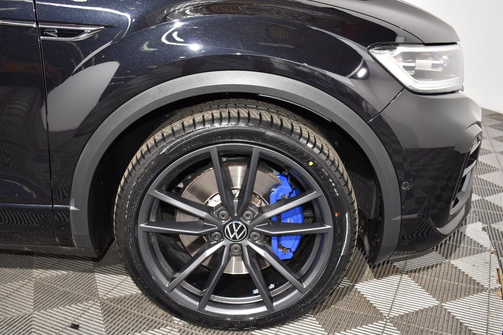 2022 Volkswagen T-Roc R Grid Edition — photo 18