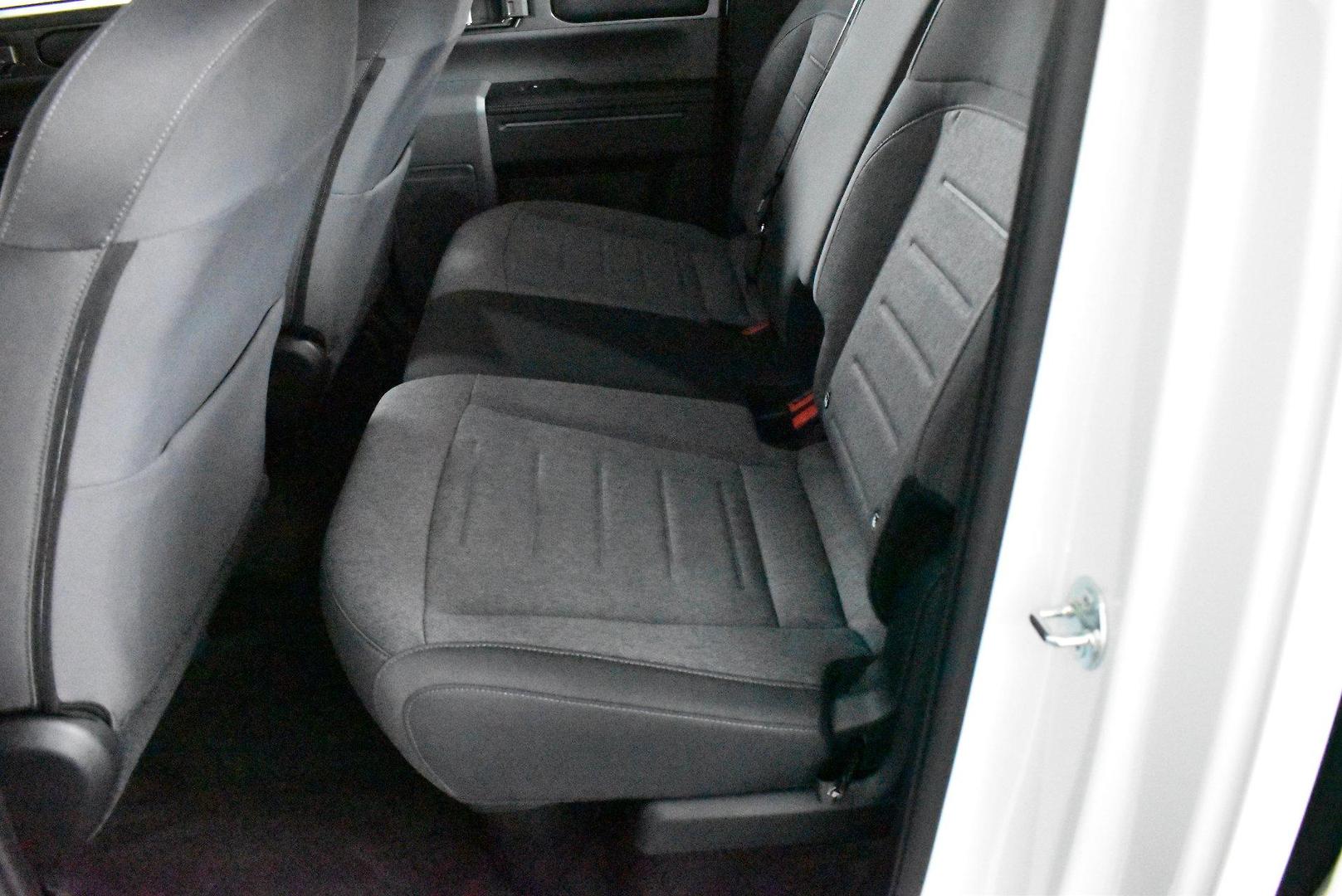 2025 Kia Tasman SX — photo 8