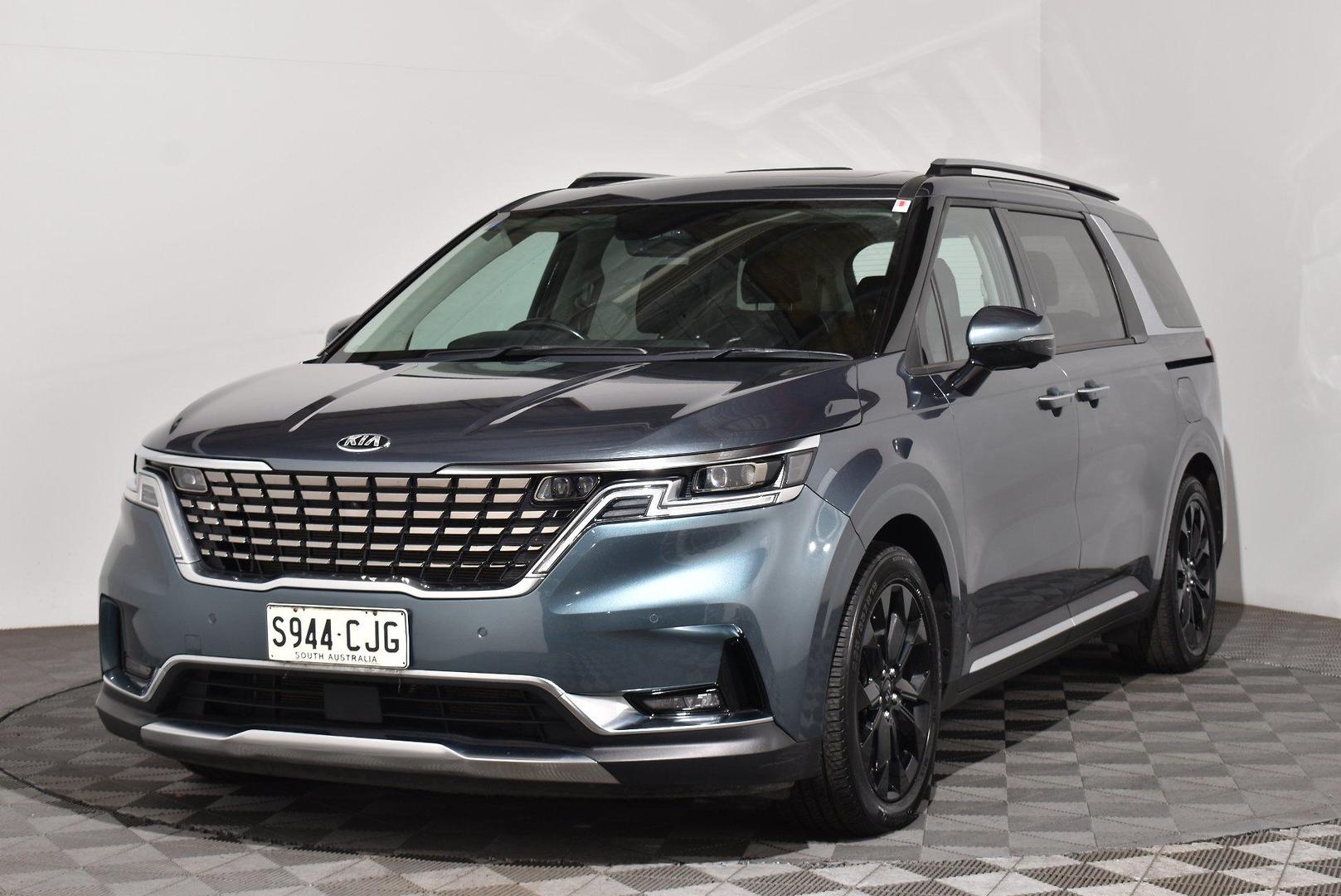 2020 Kia Carnival Platinum — photo 13