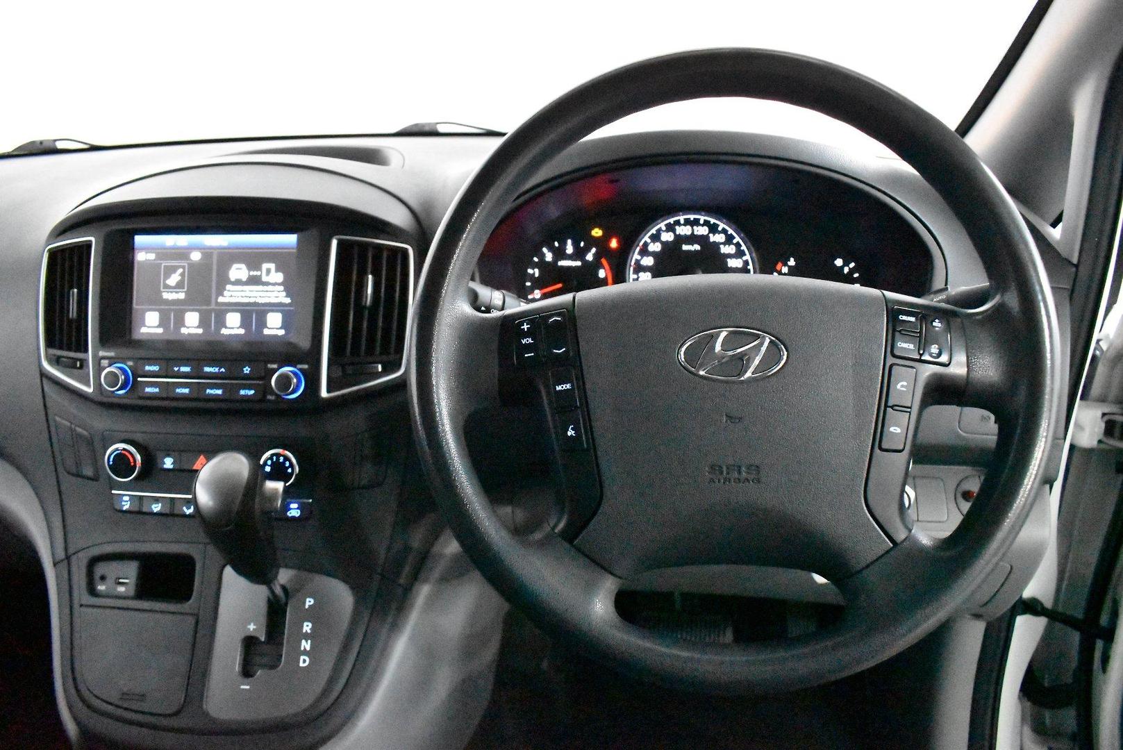 2019 Hyundai iLoad — photo 5