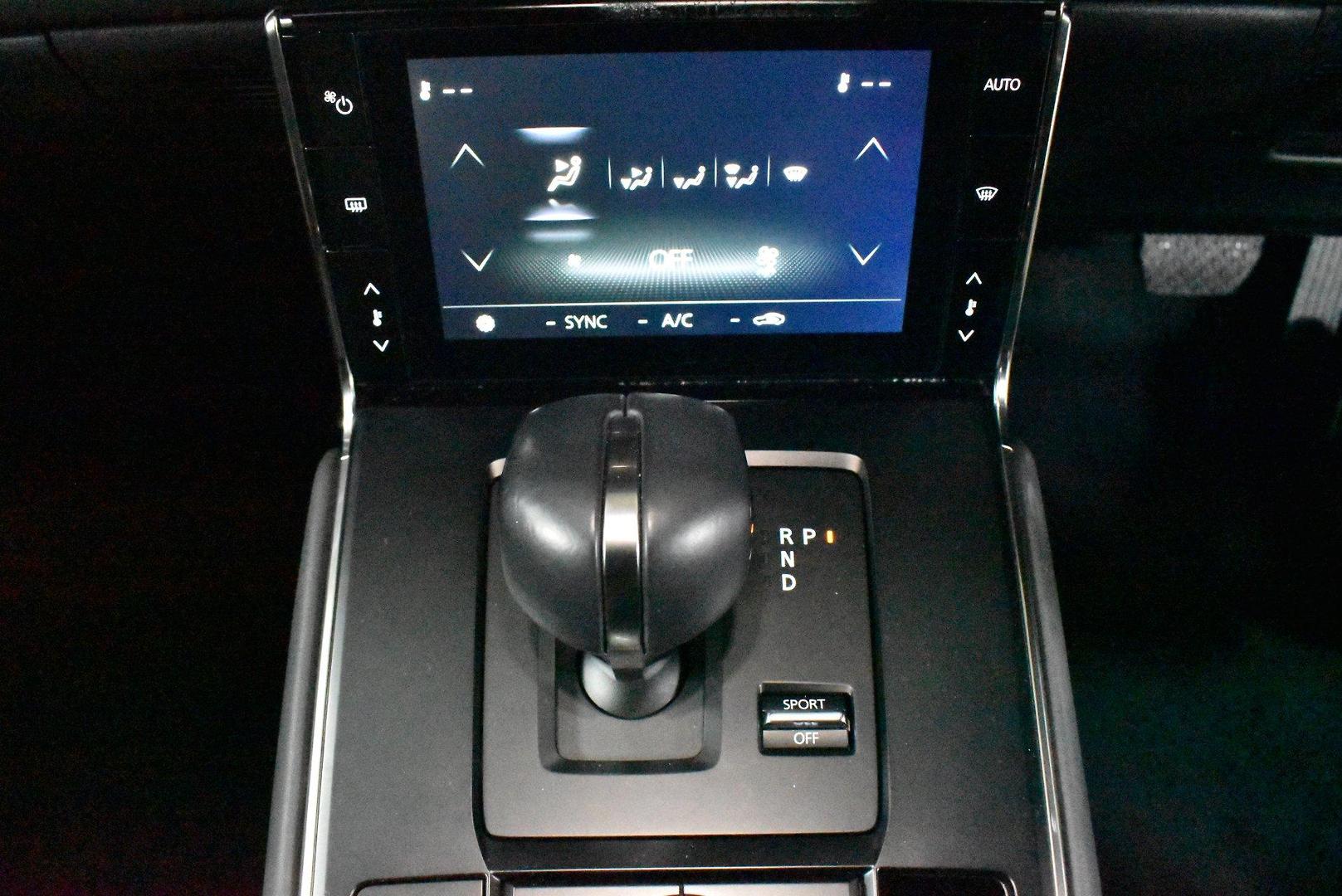 2023 Mazda MX-30 G20e Touring — photo 20