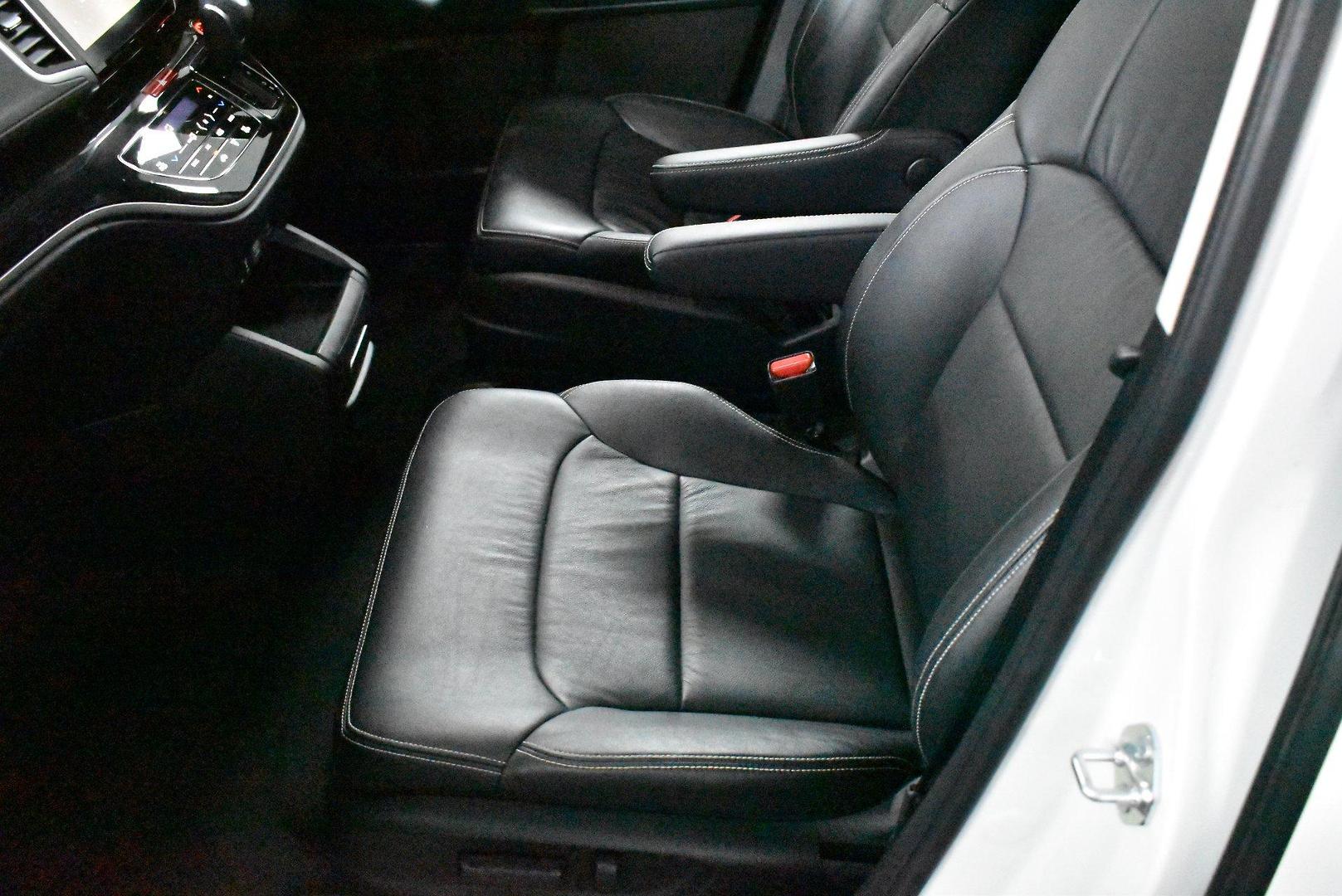 2019 Honda Odyssey VTiL — photo 7