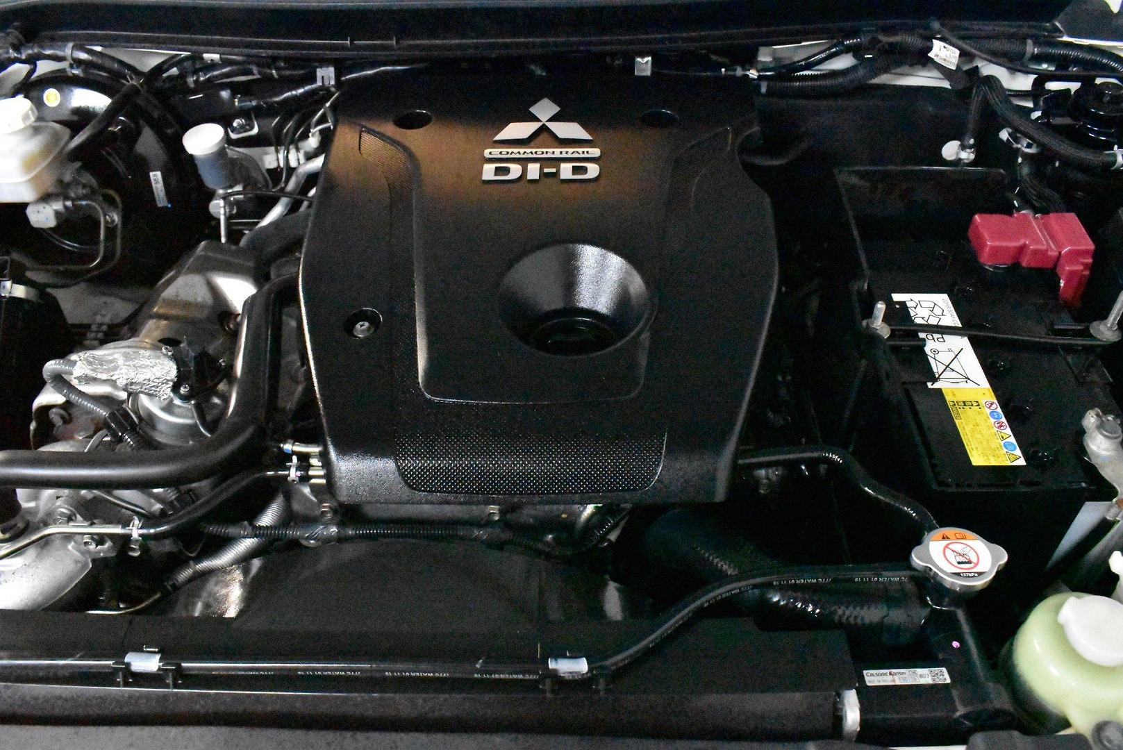 2019 Mitsubishi Triton GLX — photo 17