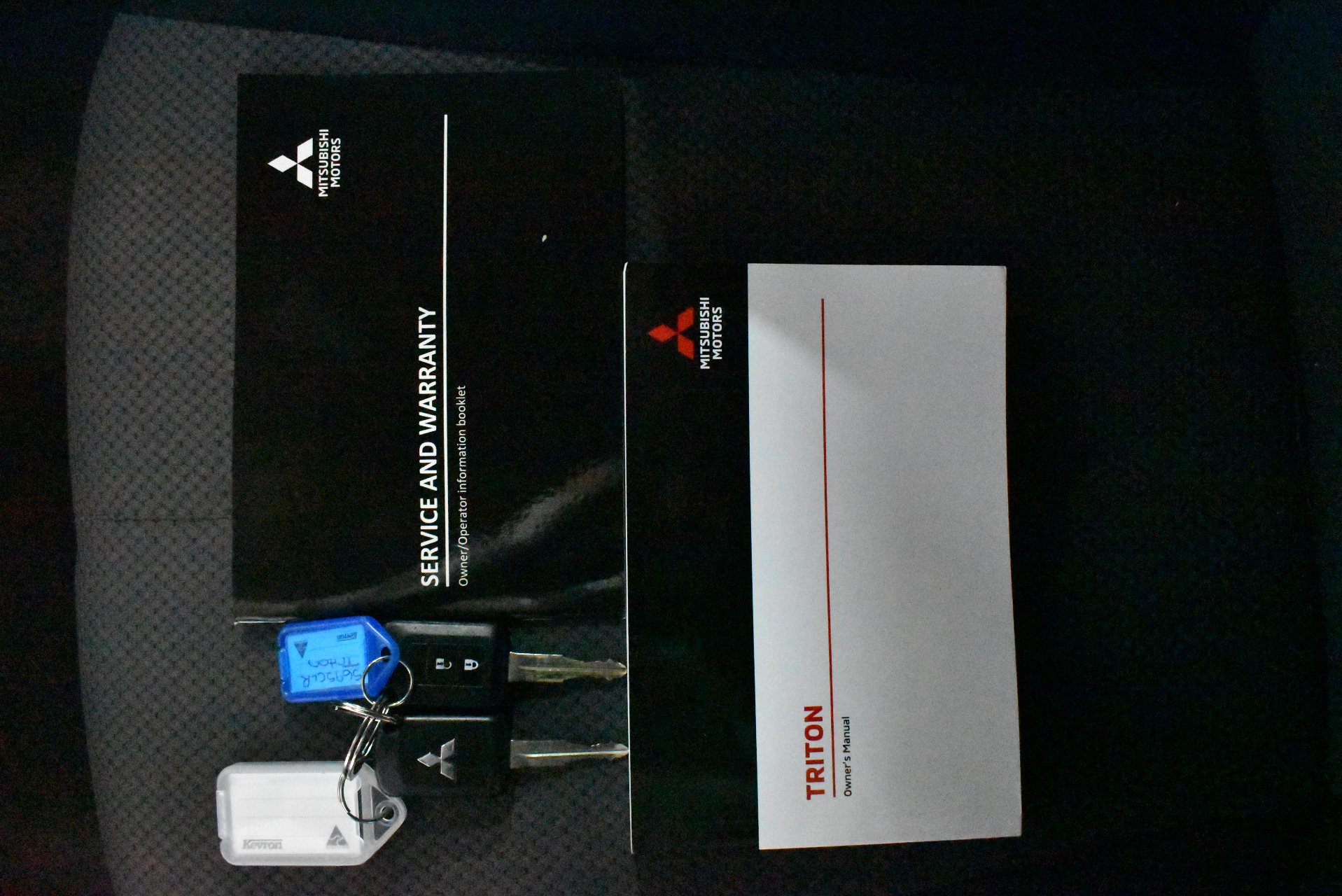 2021 Mitsubishi Triton GLXR — photo 24