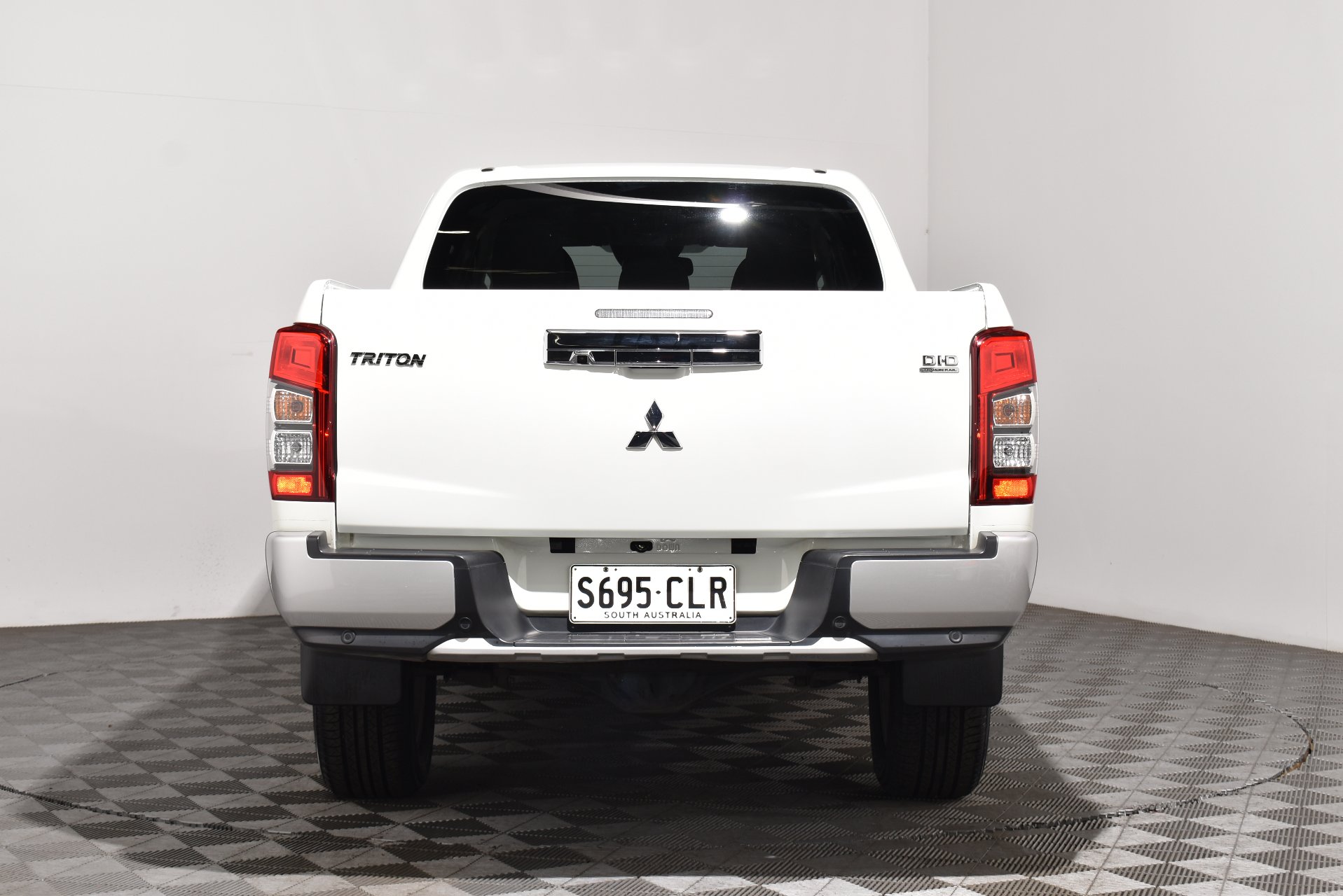 2021 Mitsubishi Triton GLXR — photo 4