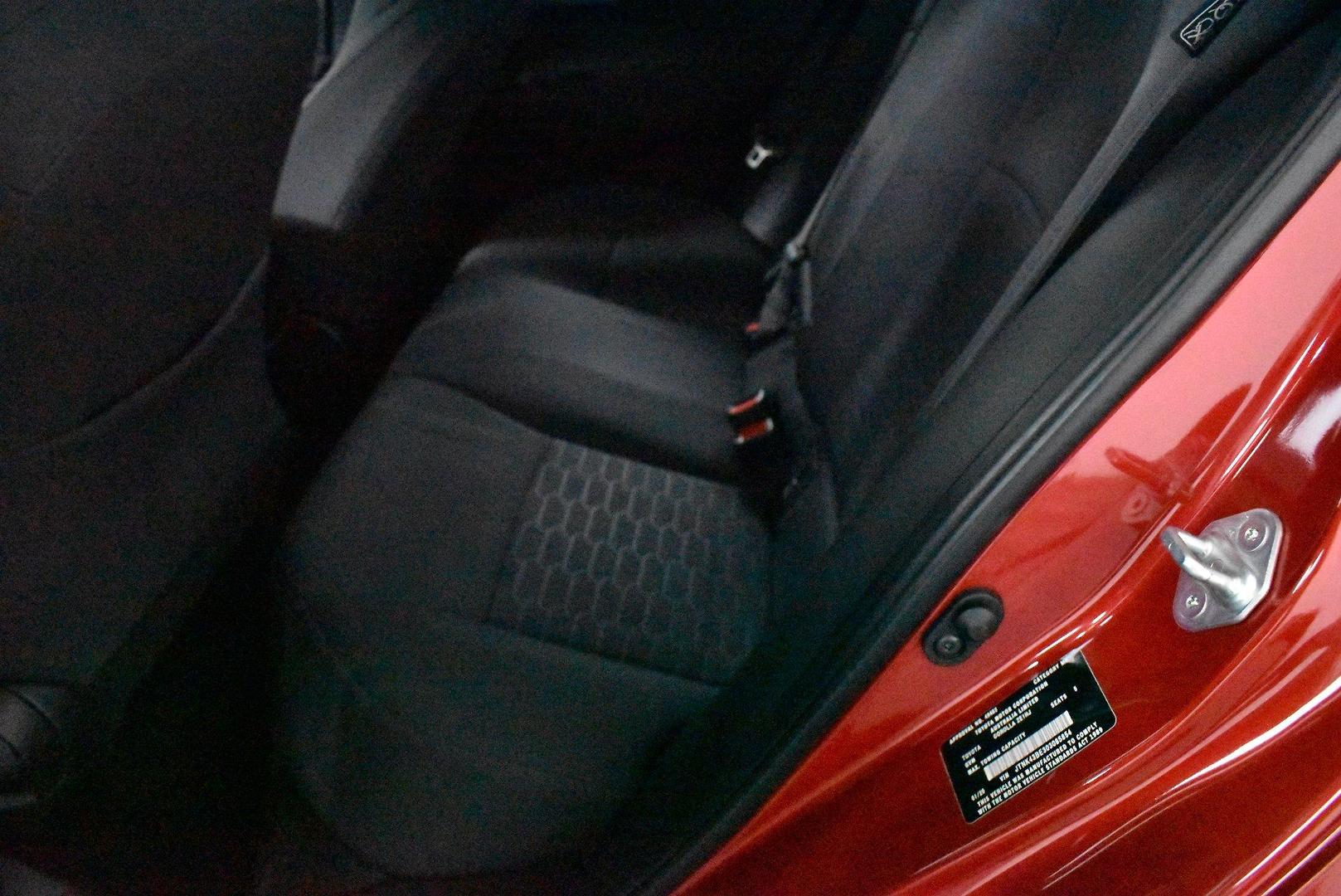 2019 Toyota Corolla SX — photo 8