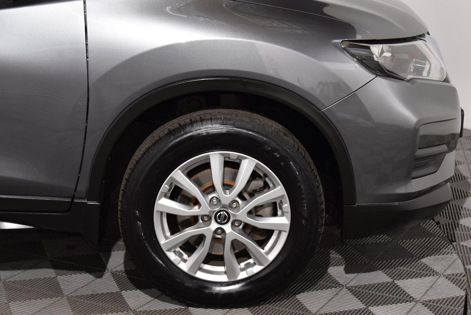 2021 Nissan X-TRAIL ST — photo 18