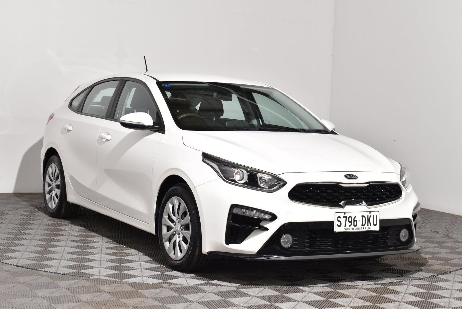 2018 Kia Cerato S — photo 1