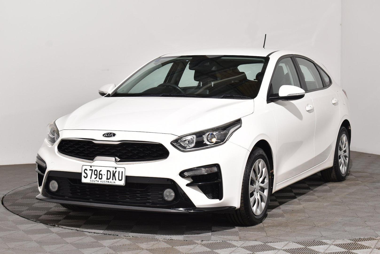 2018 Kia Cerato S — photo 13