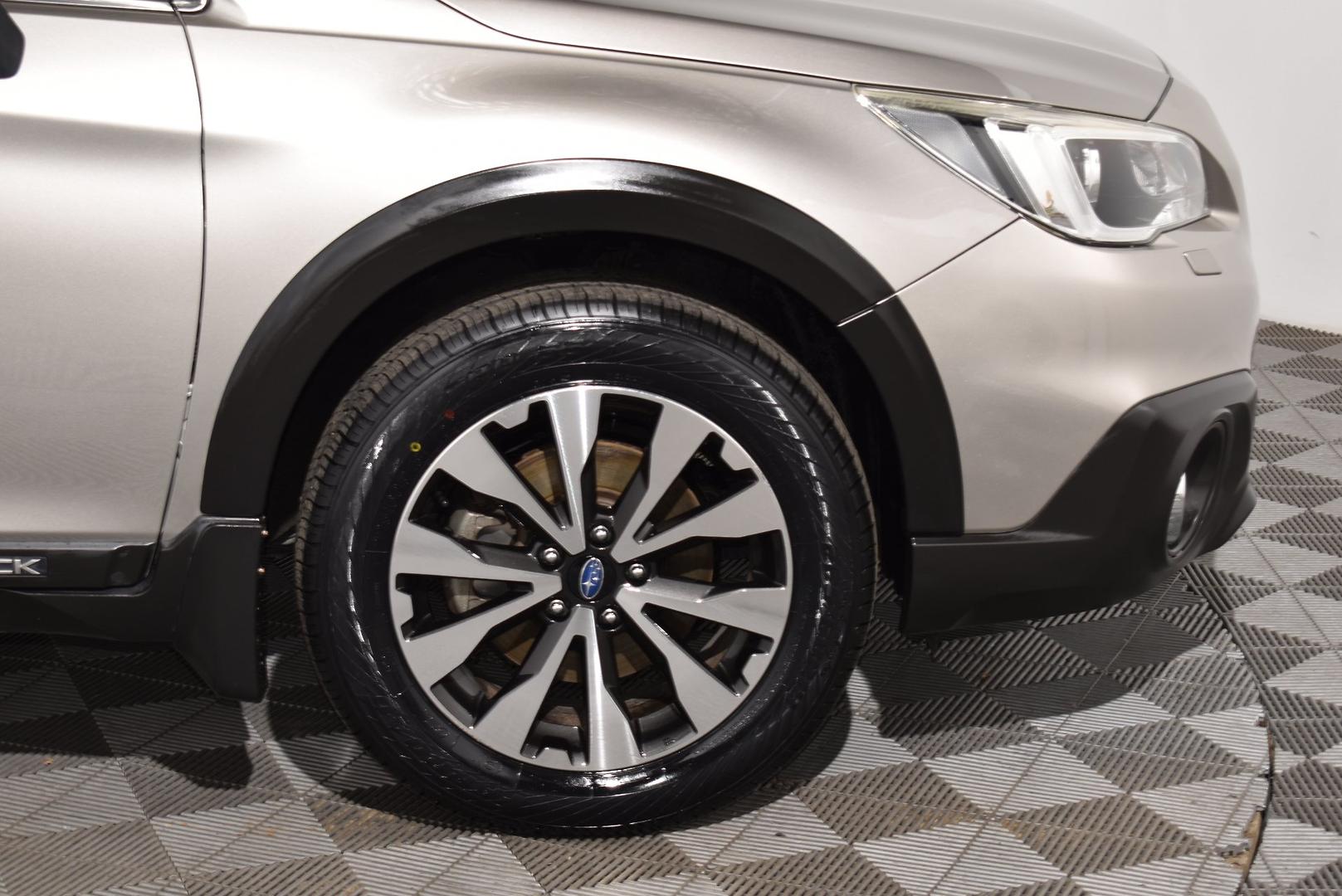 2016 Subaru Outback 25i Premium — photo 18