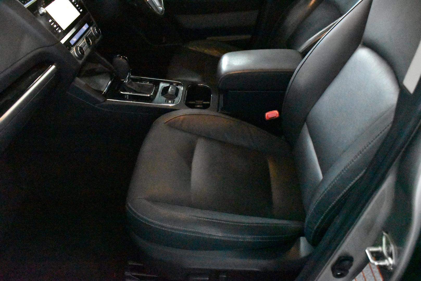 2016 Subaru Outback 25i Premium — photo 7