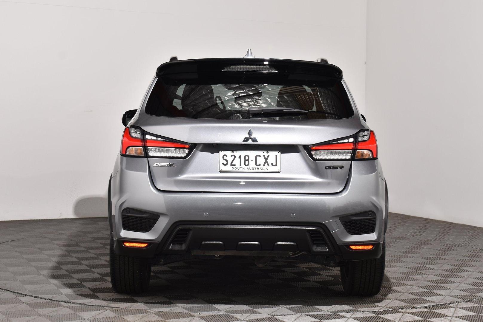 2023 Mitsubishi ASX GSR — photo 4