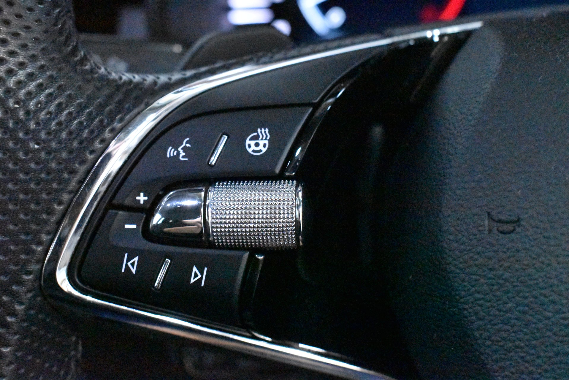 2023 SKODA Kamiq 110TSI Signature — photo 21