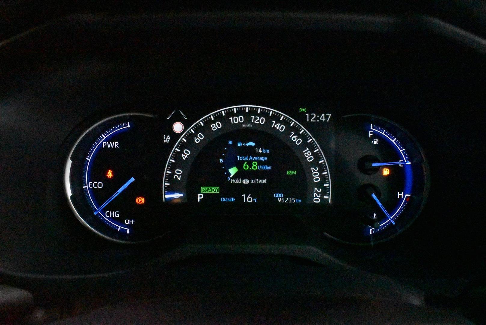 2020 Toyota RAV4 Cruiser — photo 25