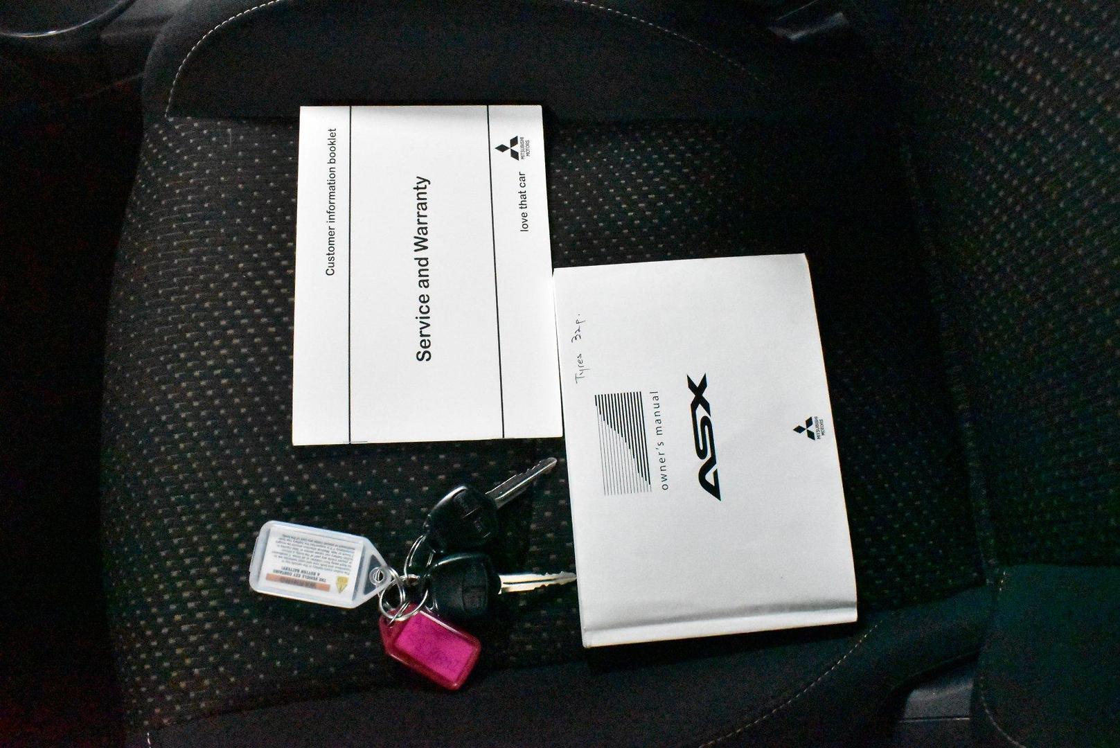 2016 Mitsubishi ASX LS — photo 25