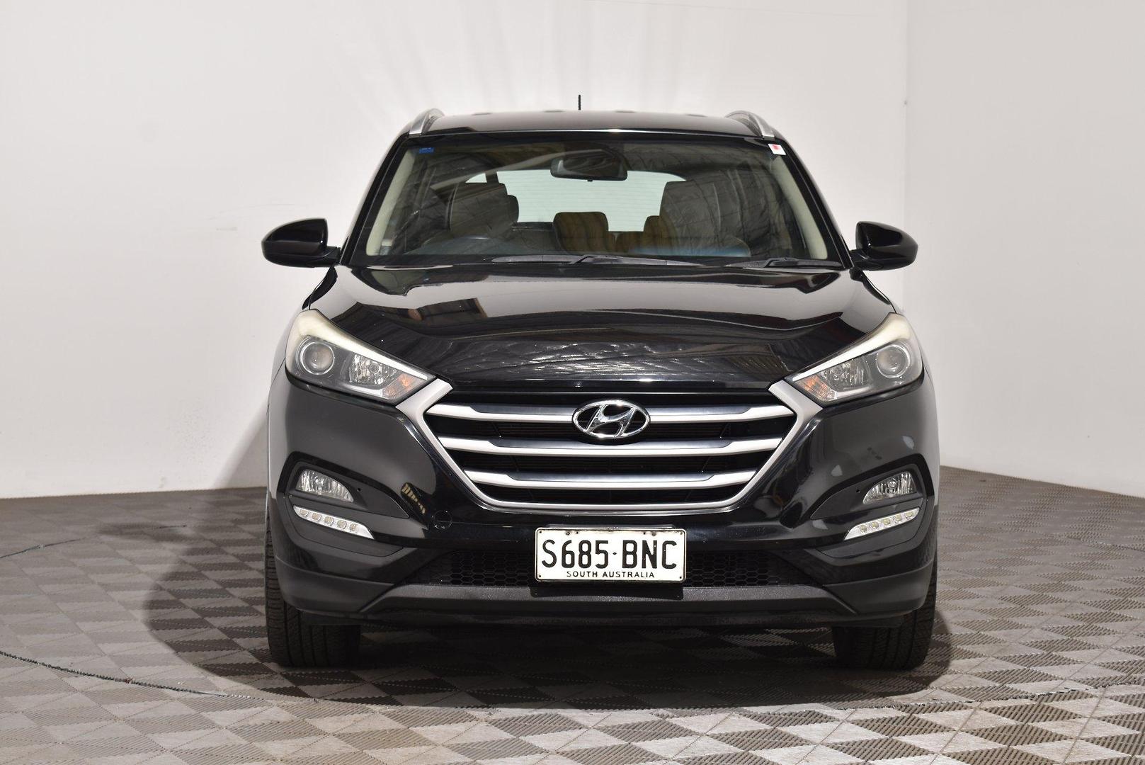2016 Hyundai Tucson Active X — photo 3