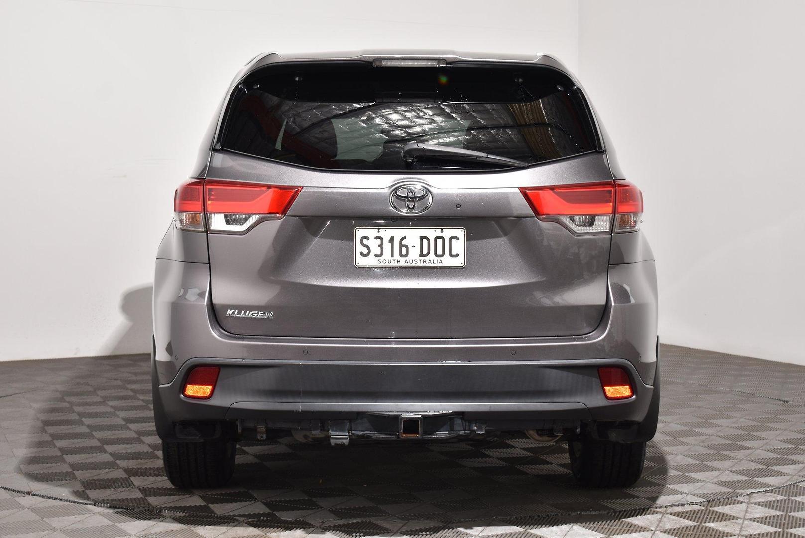 2018 Toyota Kluger GXL — photo 4