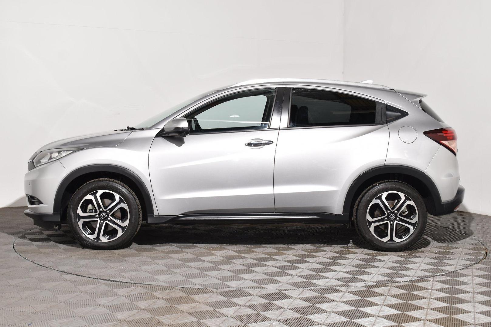 2015 Honda HR-V VTiL — photo 12