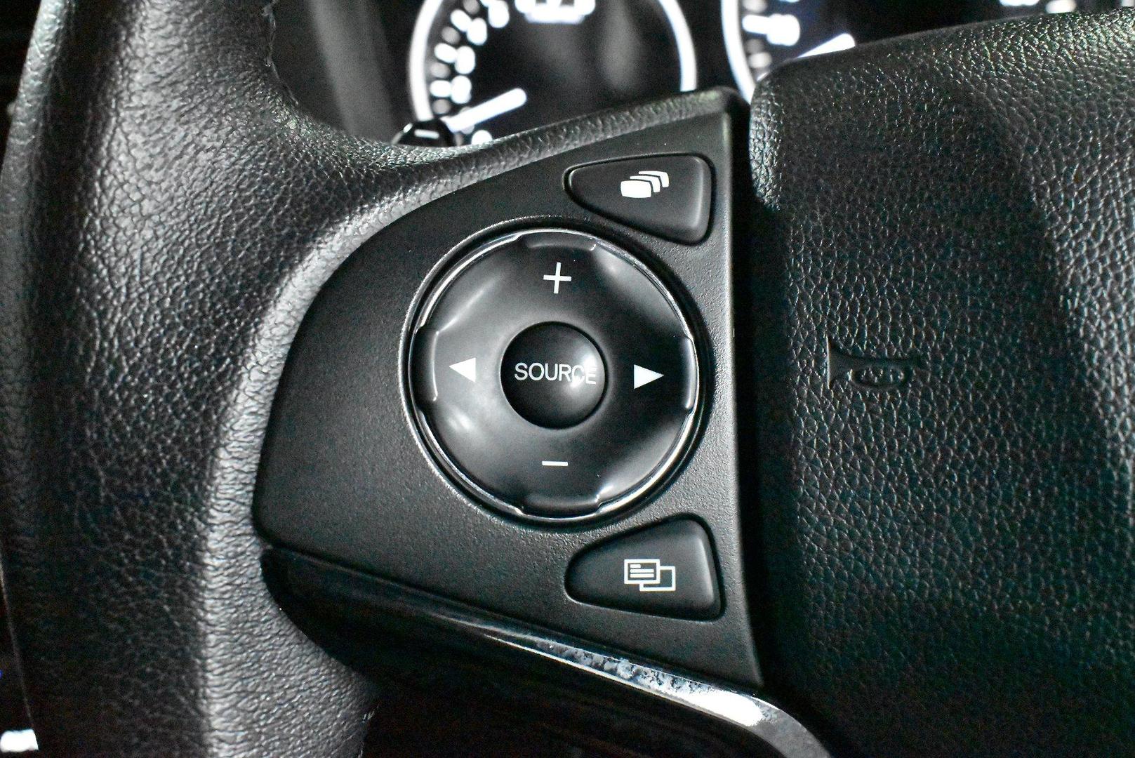 2015 Honda HR-V VTiL — photo 22