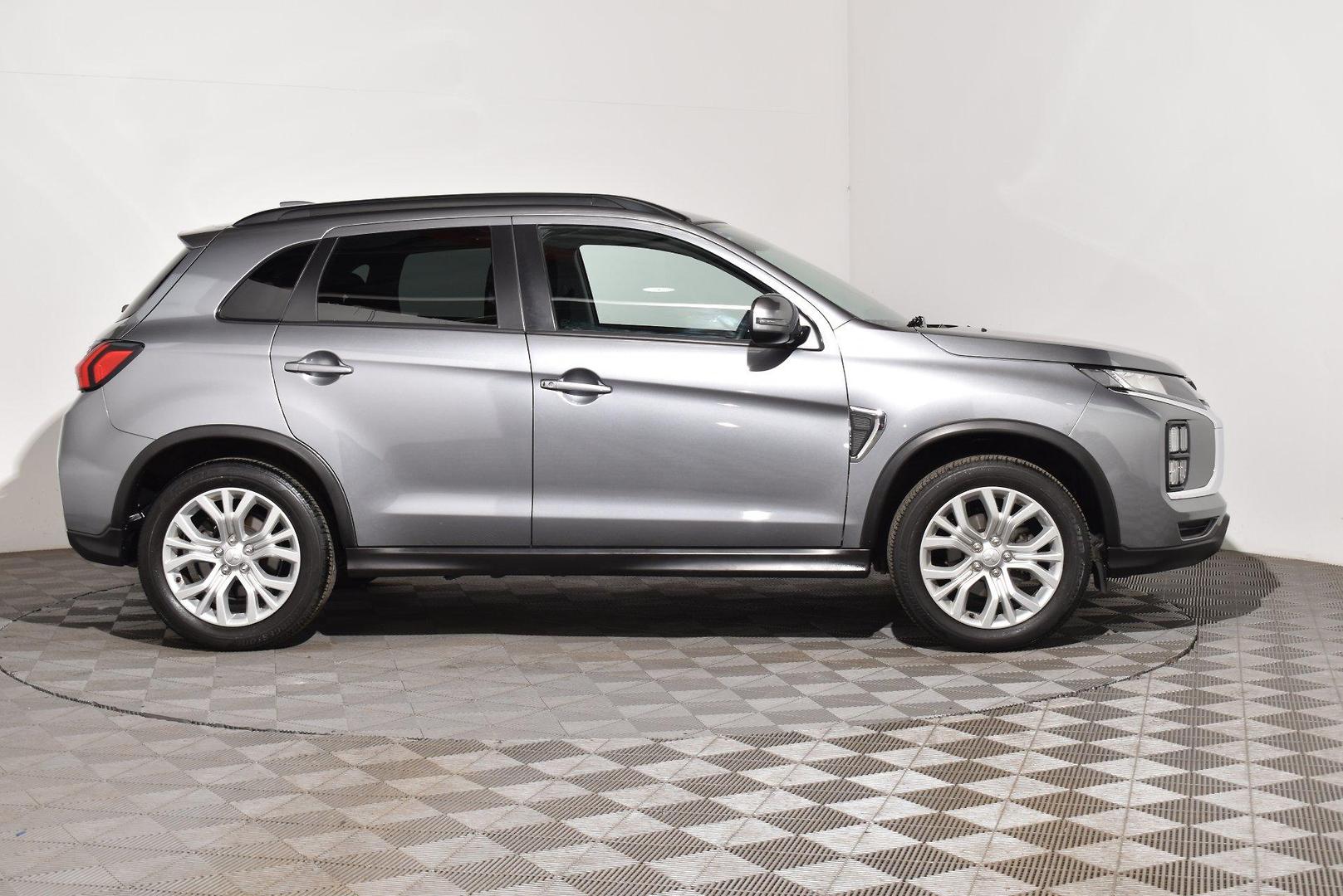 2022 Mitsubishi ASX LS — photo 10