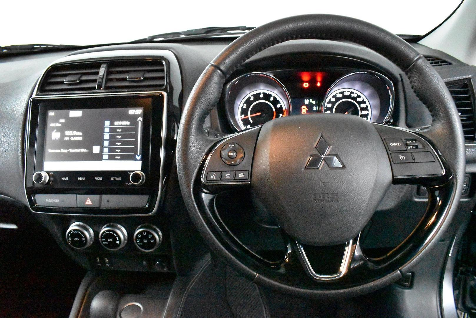 2022 Mitsubishi ASX LS — photo 5